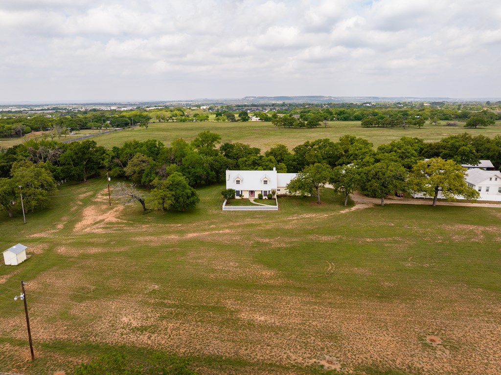 Fredericksburg, Texas, 78624, United States, 3 Bedrooms Bedrooms, ,2 BathroomsBathrooms,Residential,For Sale,1977273