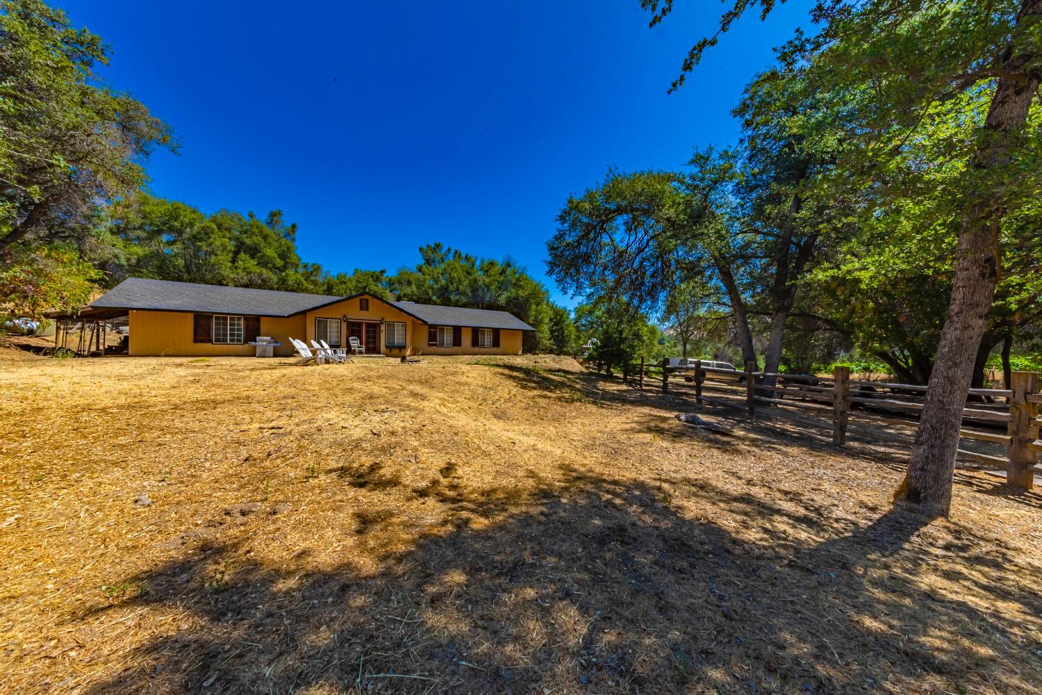 O Neals, California, 93645, United States, 3 Bedrooms Bedrooms, ,2 BathroomsBathrooms,Residential,For Sale,1981771