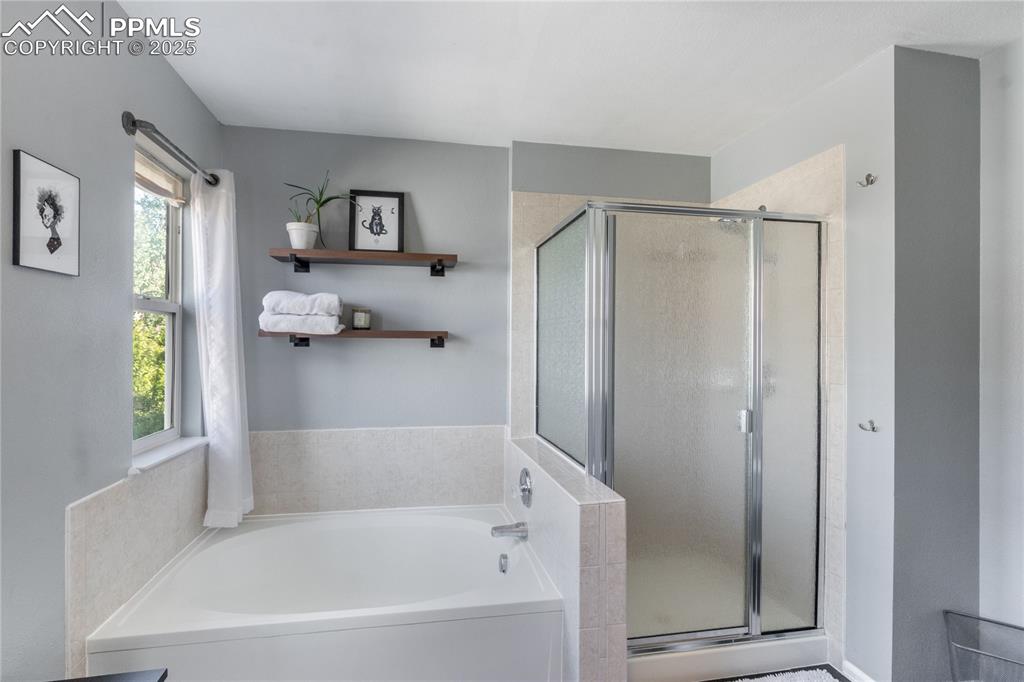 Colorado Springs, Colorado, 80922, United States, 4 Bedrooms Bedrooms, ,4 BathroomsBathrooms,Residential,For Sale,1933657