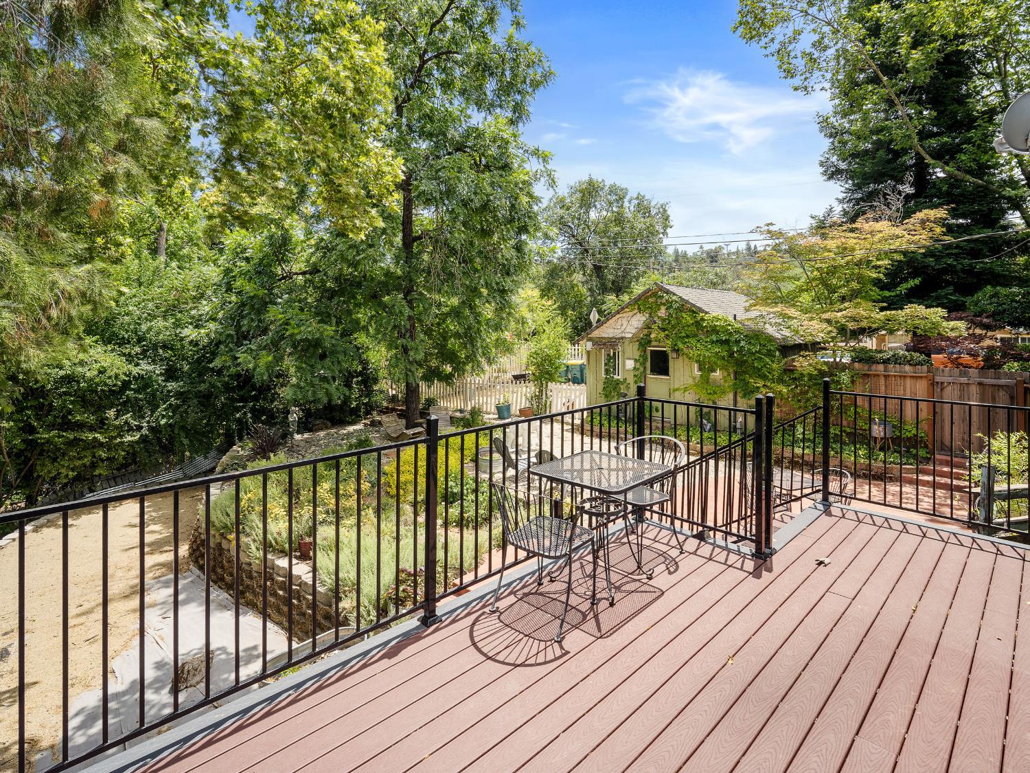 Placerville, California, 95667, United States, 3 Bedrooms Bedrooms, ,2 BathroomsBathrooms,Residential,For Sale,1878670