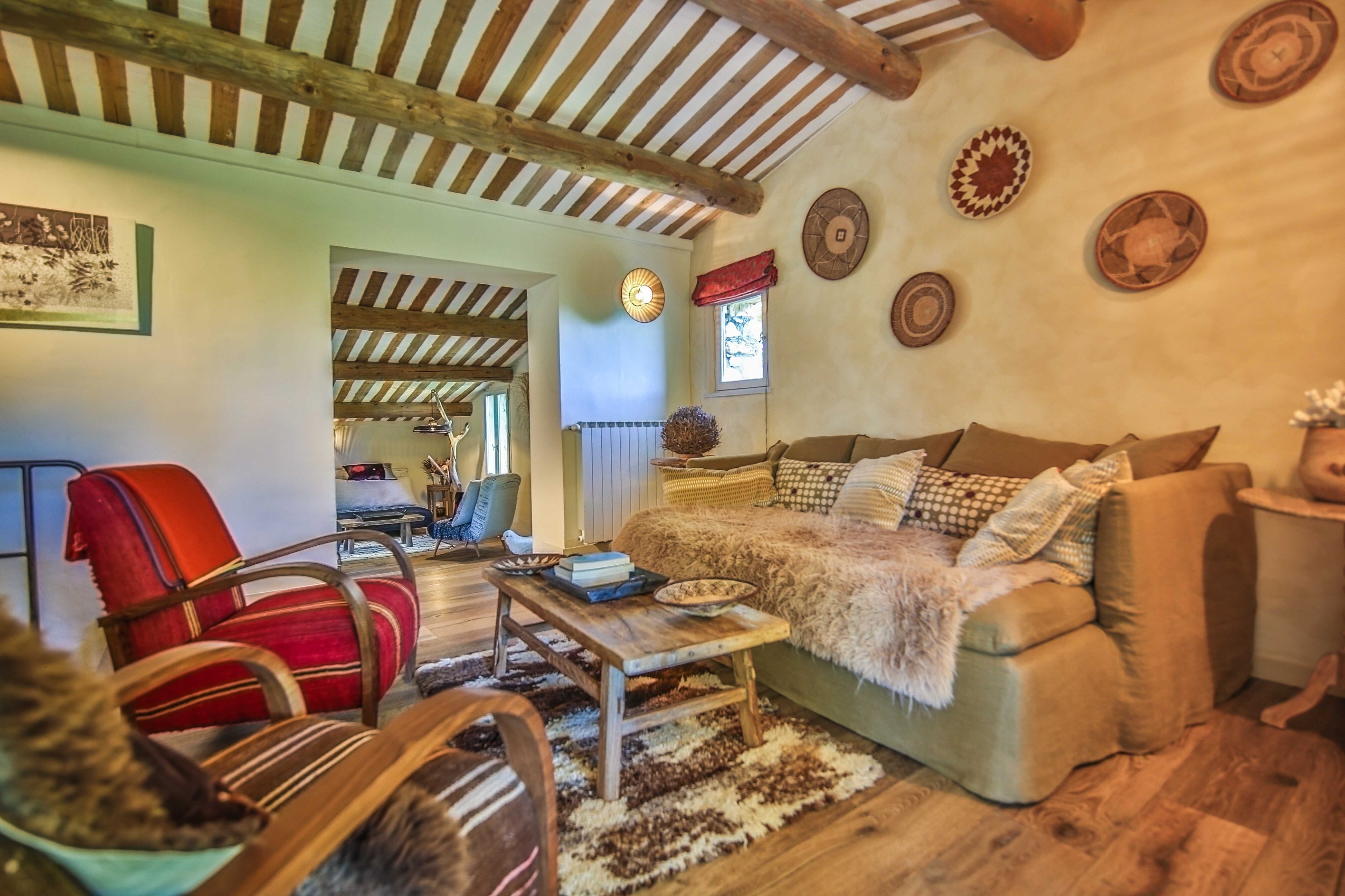  a home immersed in nature, where  provence becomes a way of life - 物件實景
