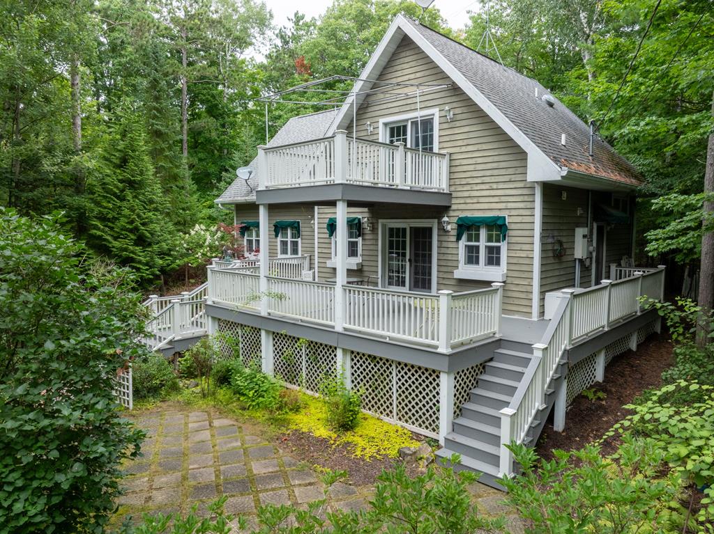 Sturgeon Bay, Wisconsin, 54235, United States, 3 Bedrooms Bedrooms, ,3 BathroomsBathrooms,Residential,For Sale,1927298