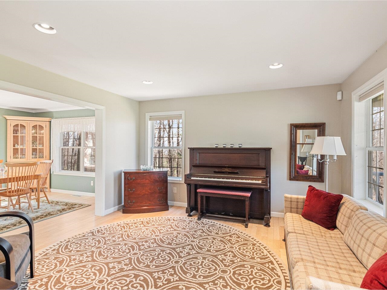 Colchester, Vermont, 05446, United States, 3 Bedrooms Bedrooms, ,3 BathroomsBathrooms,Residential,For Sale,1779357
