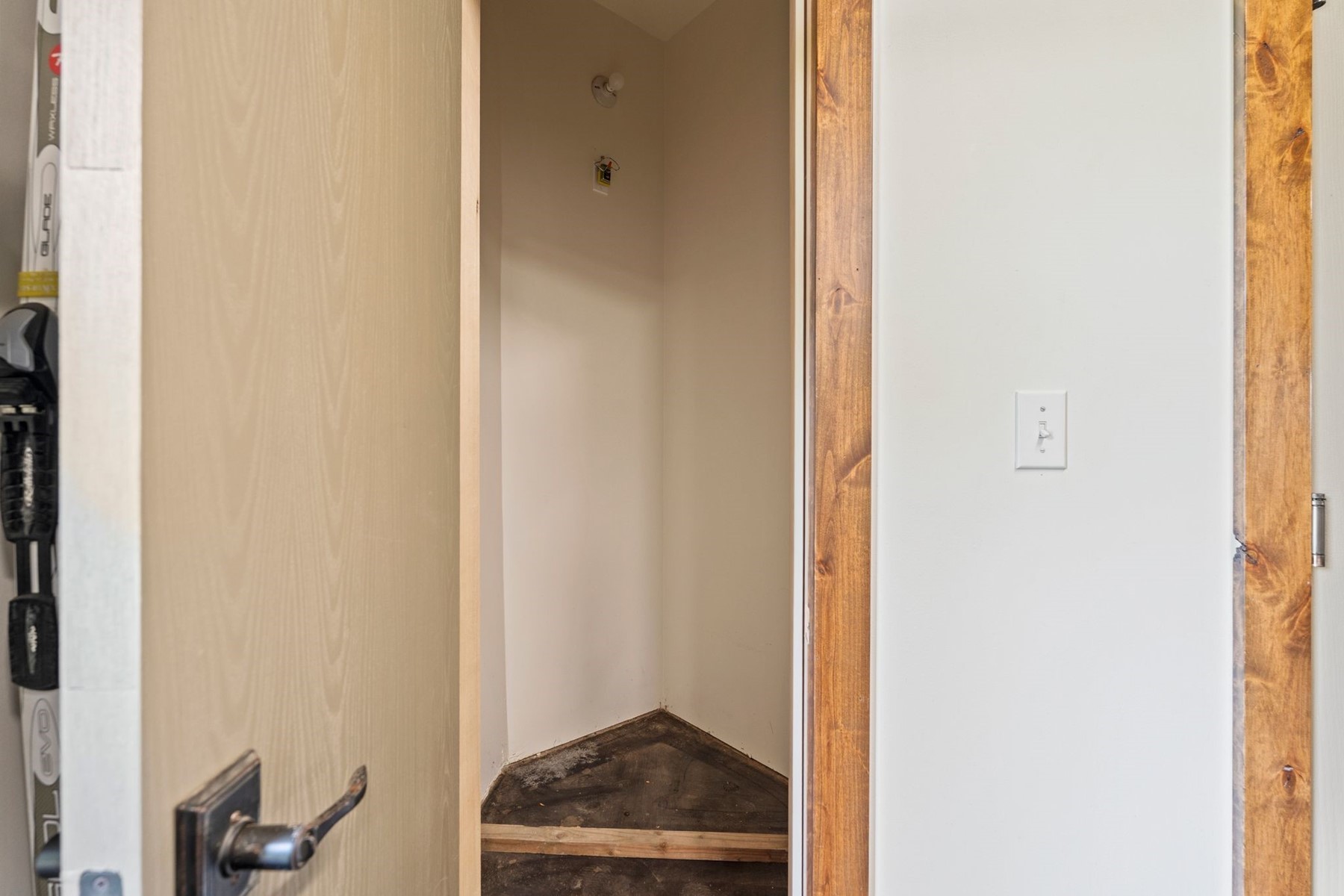  Green Home & apartment on 30 Acres - 物件實景