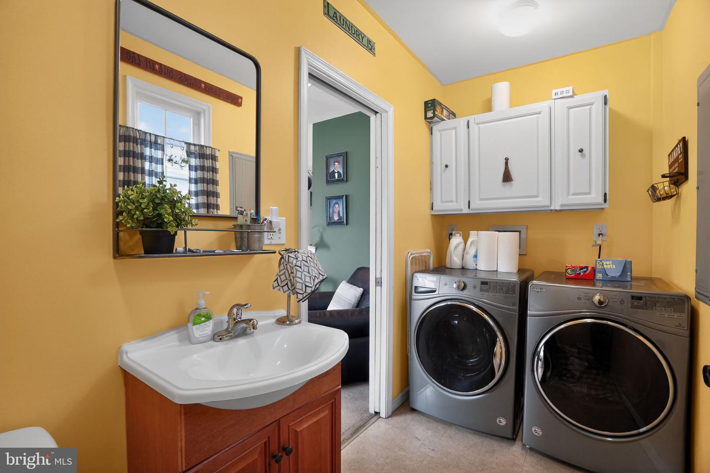 Haddon Township, New Jersey, 08033, United States, 4 Bedrooms Bedrooms, ,3 BathroomsBathrooms,Residential,For Sale,2003040