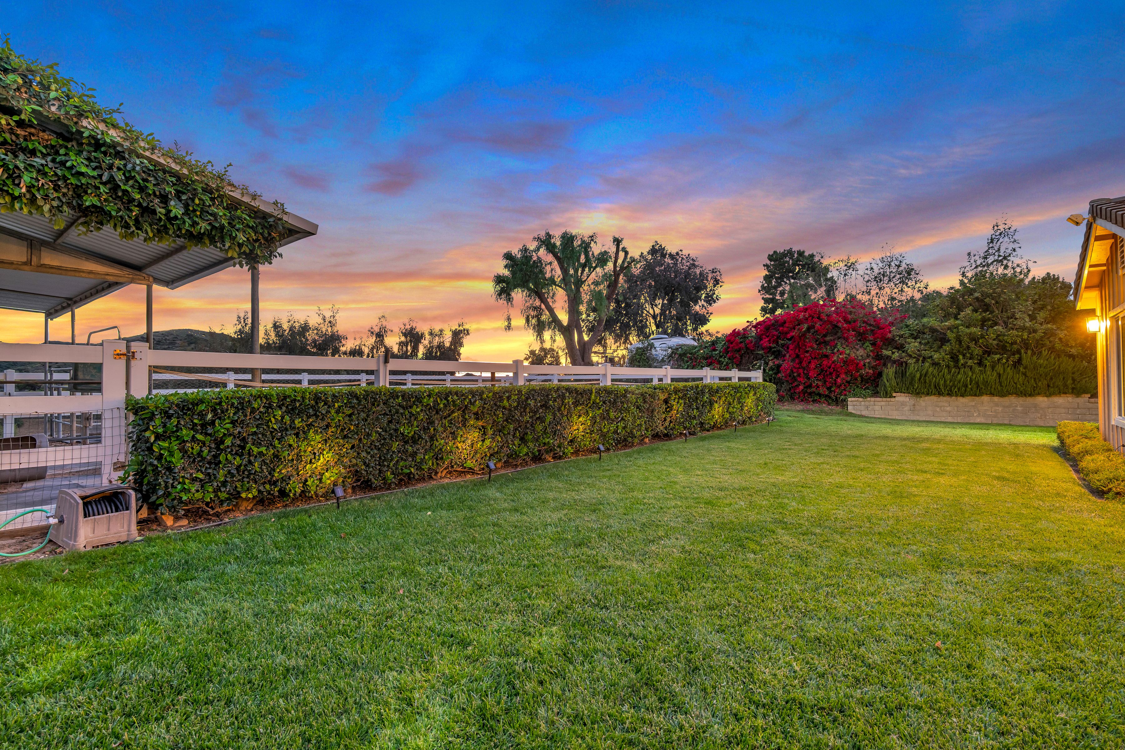  Bridle Path Equestrian Estate - 物件實景