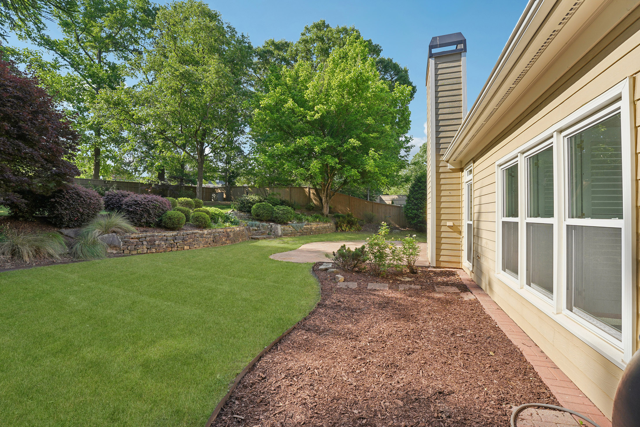  Beautifully Renovated Home in Olde Vinings Mill Neighborhood - 物件實景