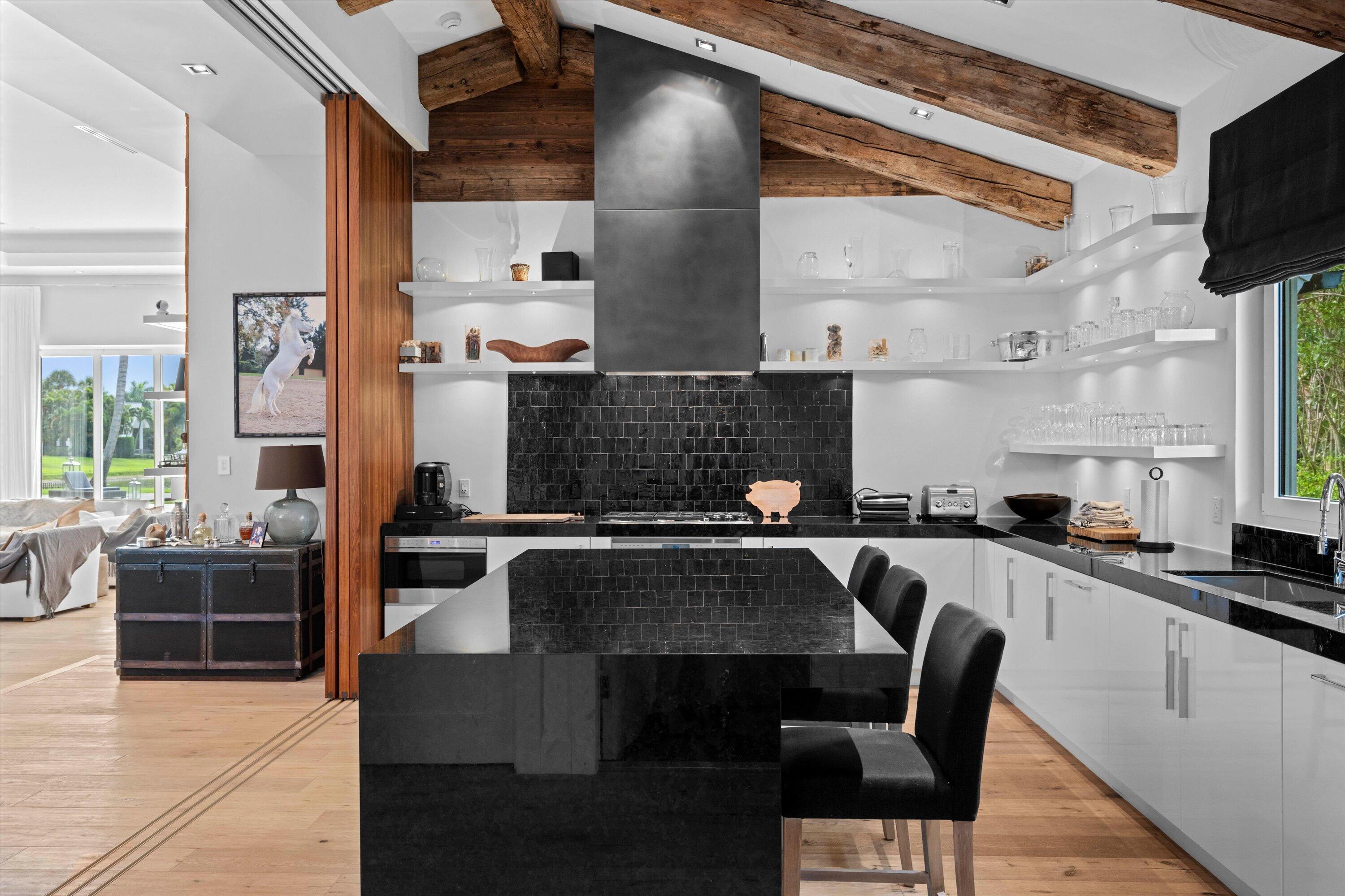  2440 Golf Brook Drive - 物件實景
