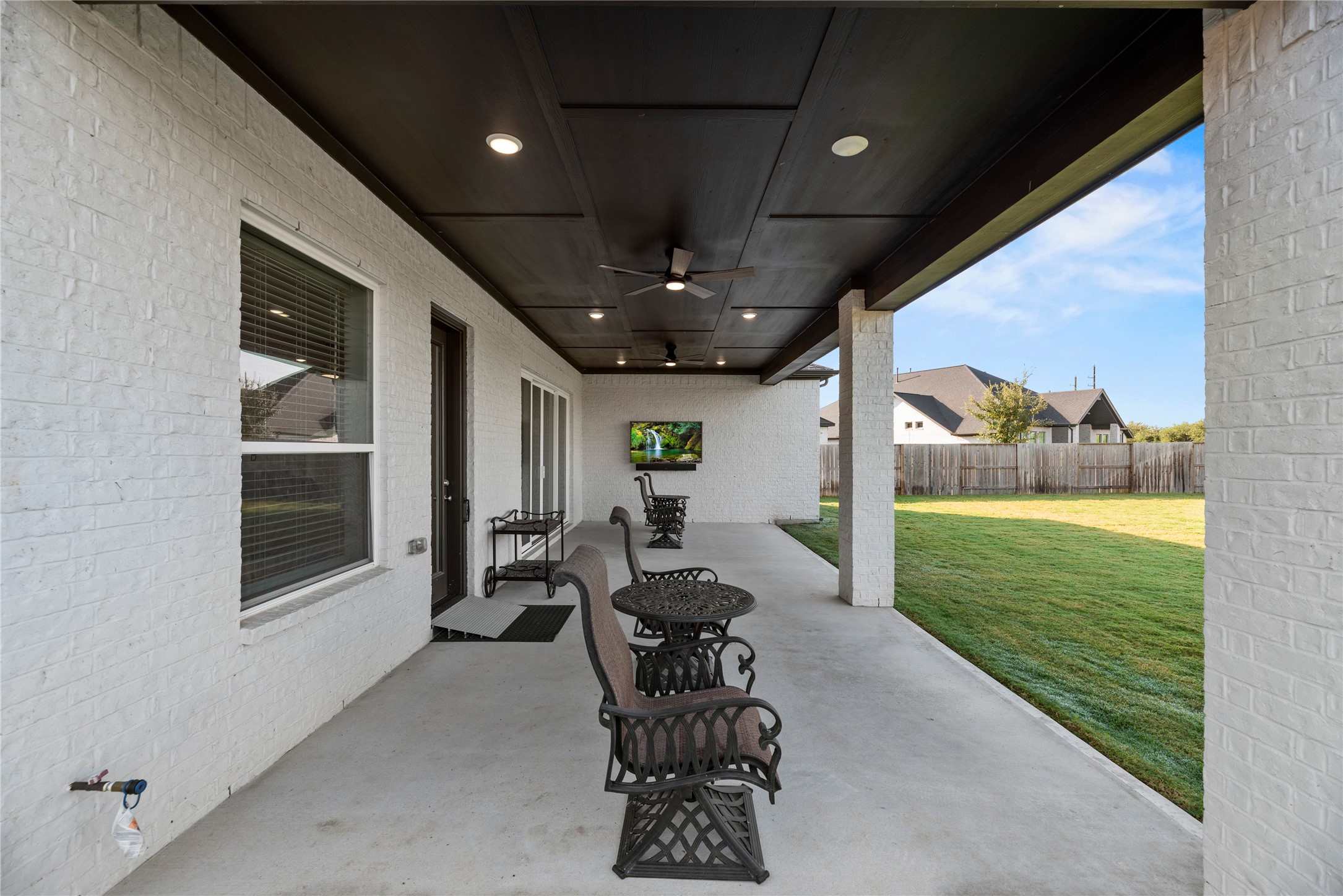 Katy, Texas, 77493, United States, 4 Bedrooms Bedrooms, ,3 BathroomsBathrooms,Residential,For Sale,1988106