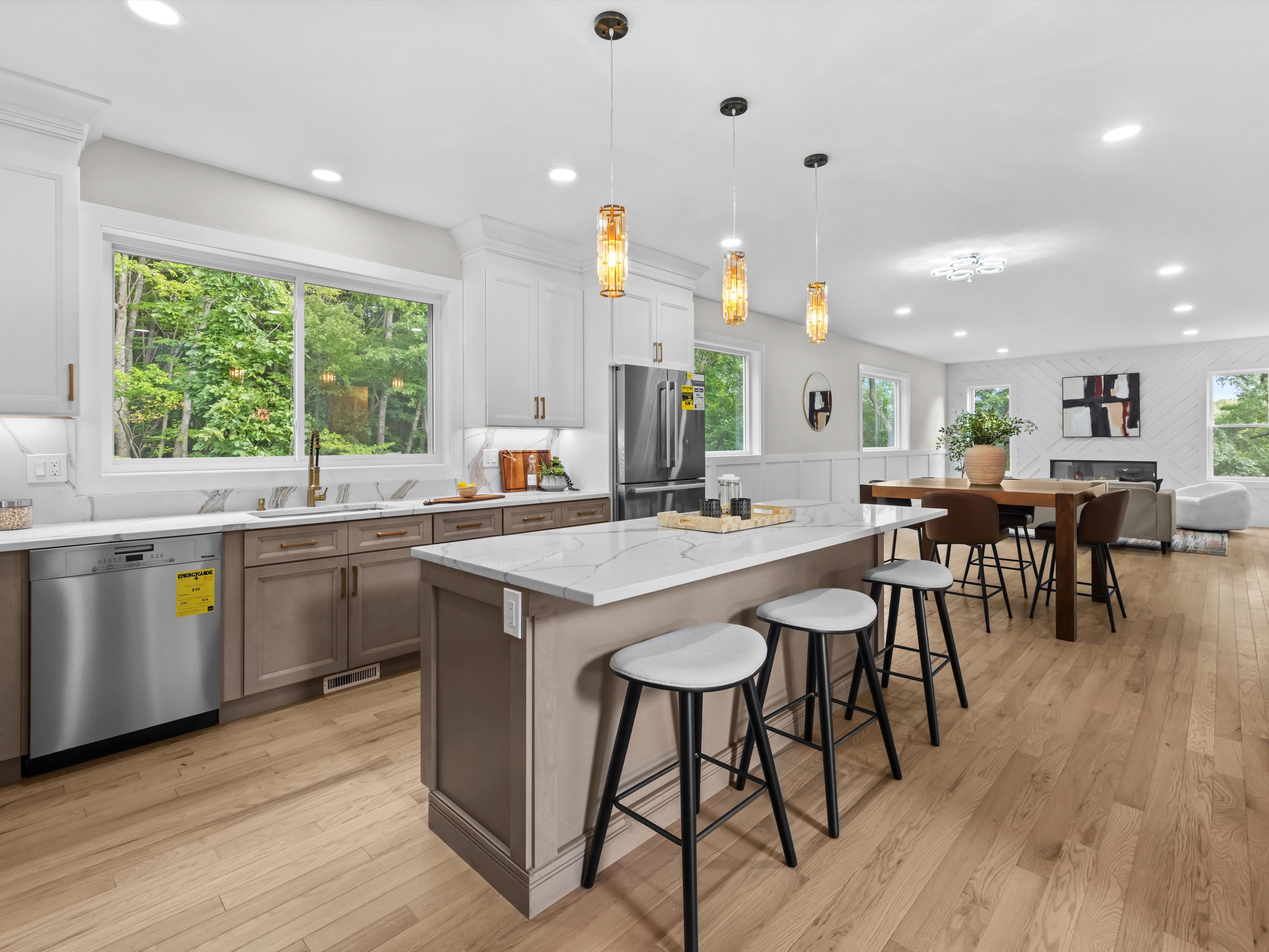  10 Falcon Drive, Shrewsbury, MA 01545 - 物件實景