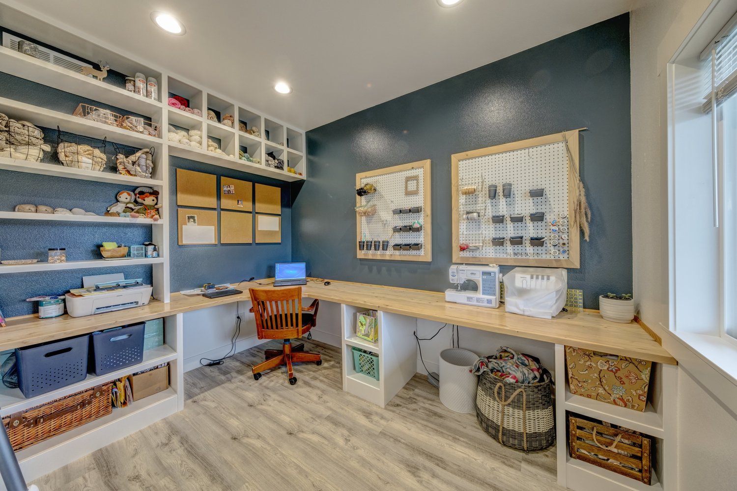 Ranchester, Wyoming, 82839, United States, 4 Bedrooms Bedrooms, ,3 BathroomsBathrooms,Residential,For Sale,1979887