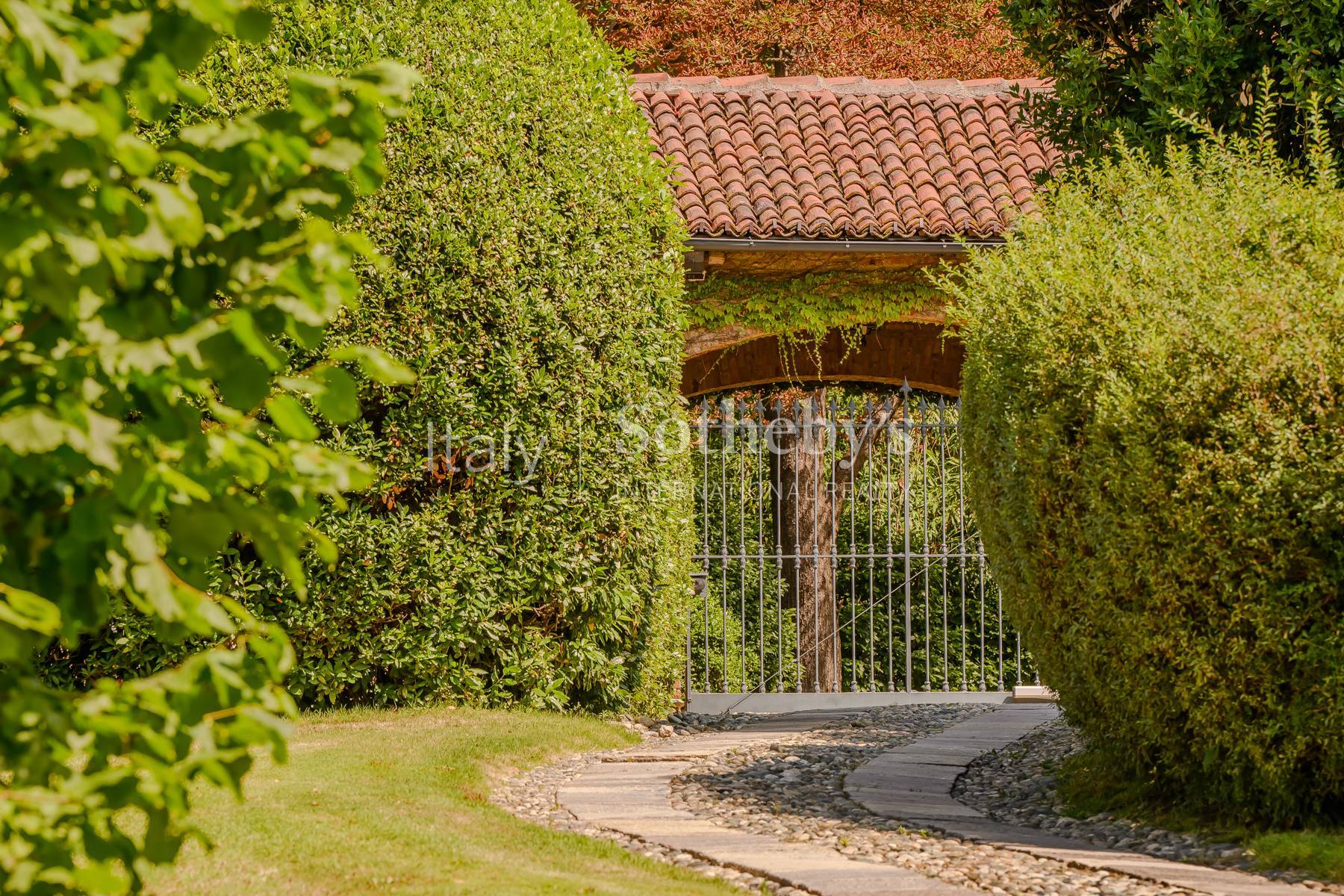  Iconic property nestled in the Turin hillside - 物件實景