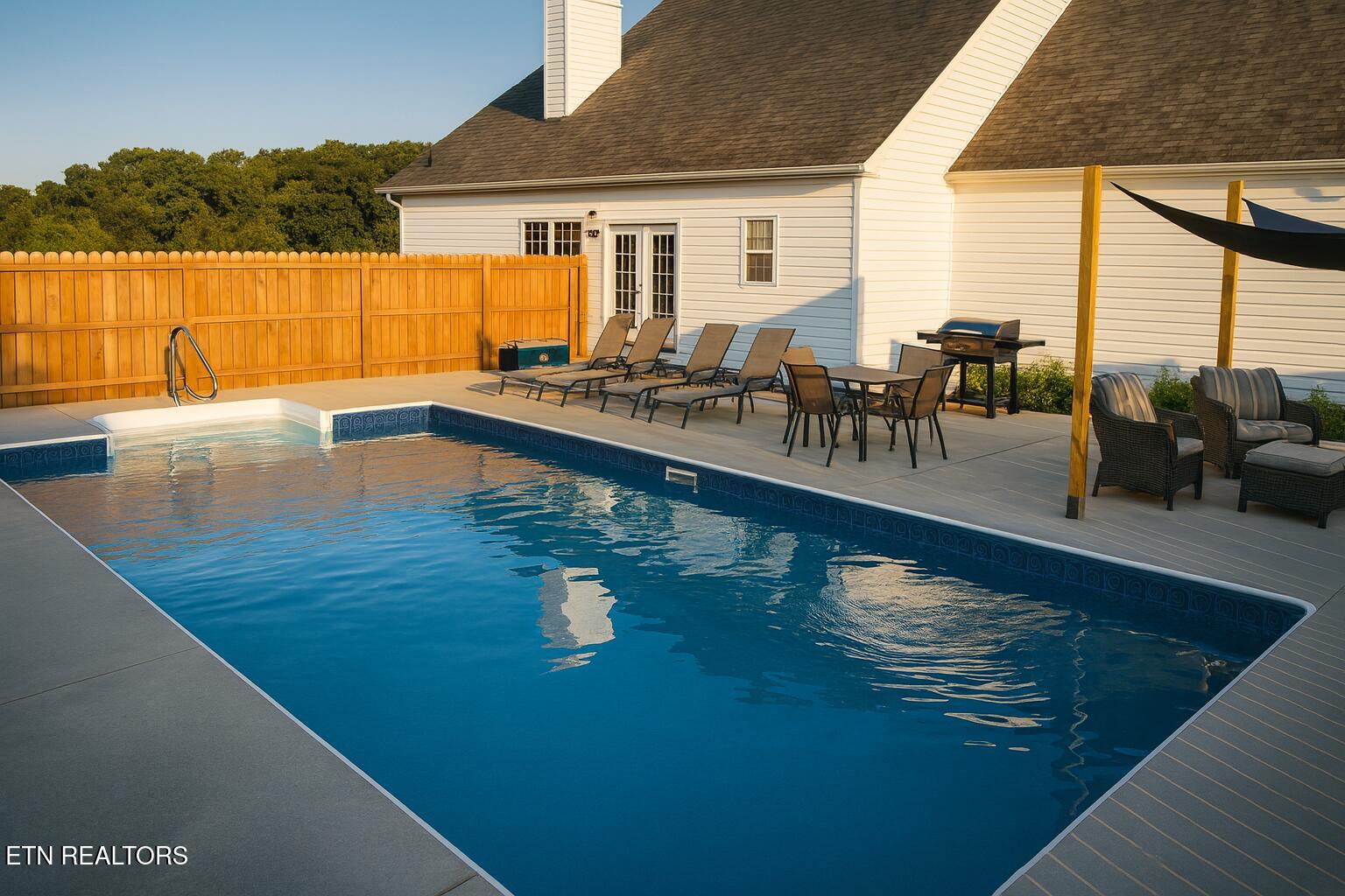 Friendsville, Tennessee, 37737, United States, 3 Bedrooms Bedrooms, ,4 BathroomsBathrooms,Residential,For Sale,1962671