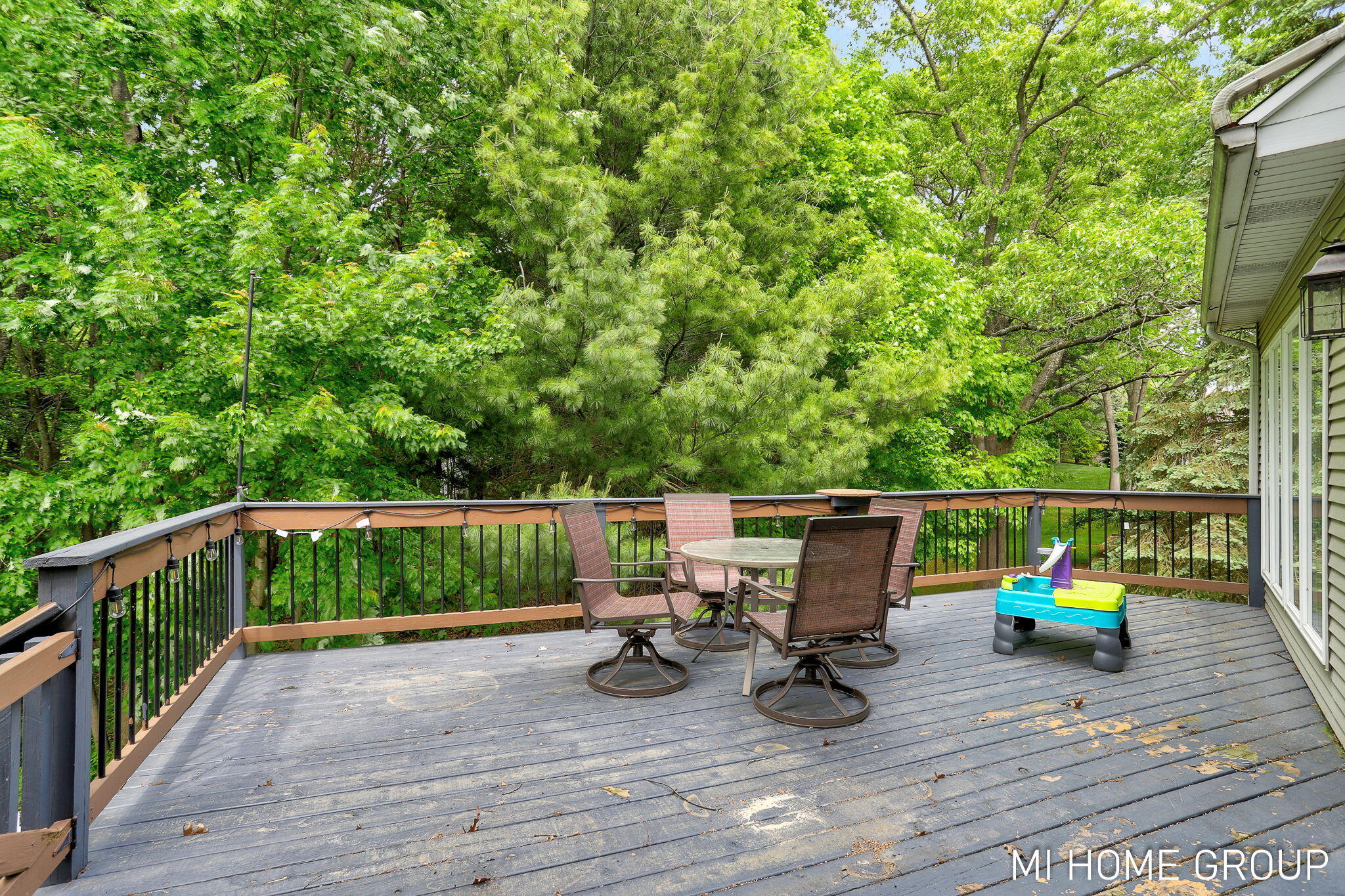 Holland, Michigan, 49424, United States, 4 Bedrooms Bedrooms, ,3 BathroomsBathrooms,Residential,For Sale,1849083