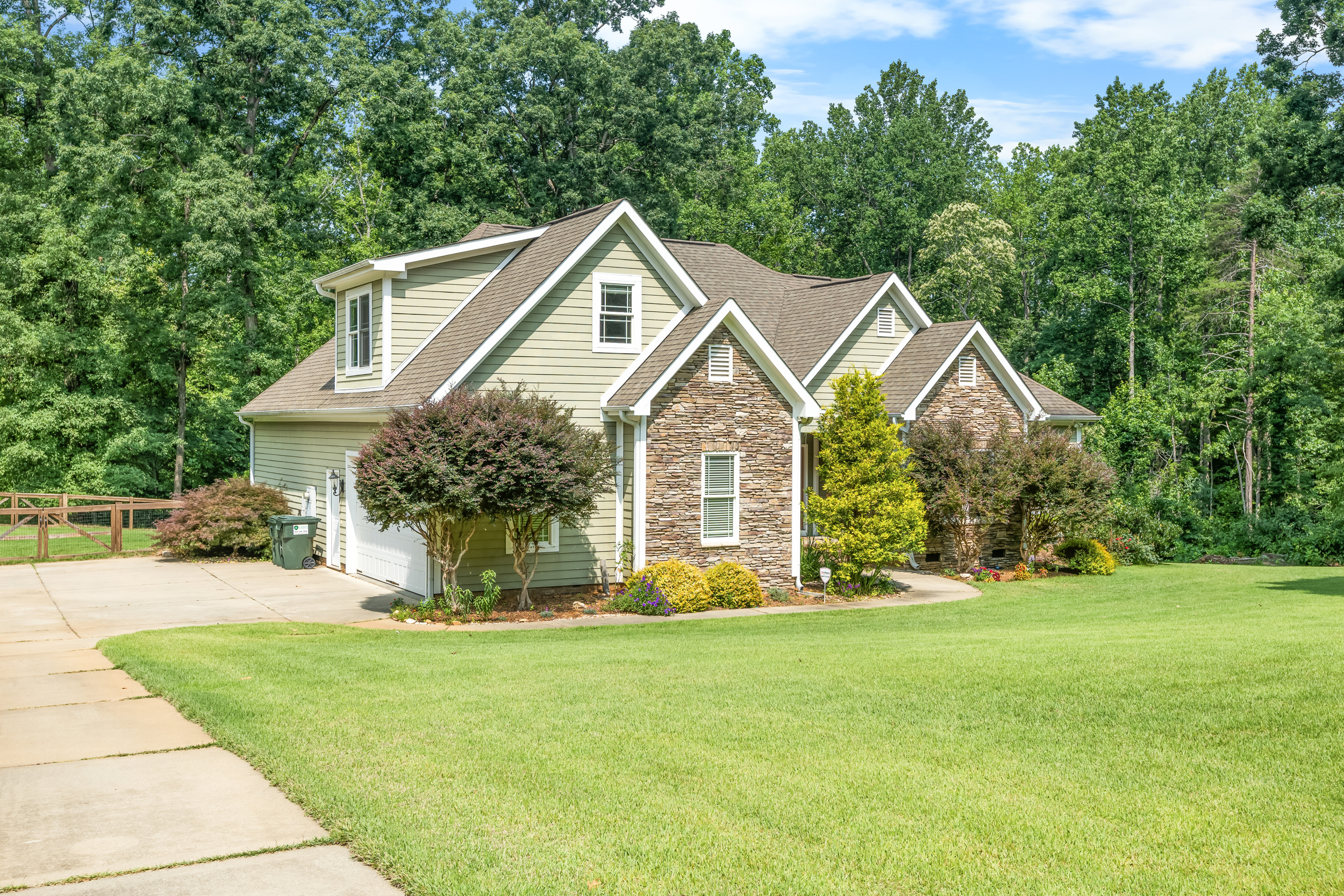  157 North Pink Dill Mill Road, Greer, SC 29651 - 物件實景