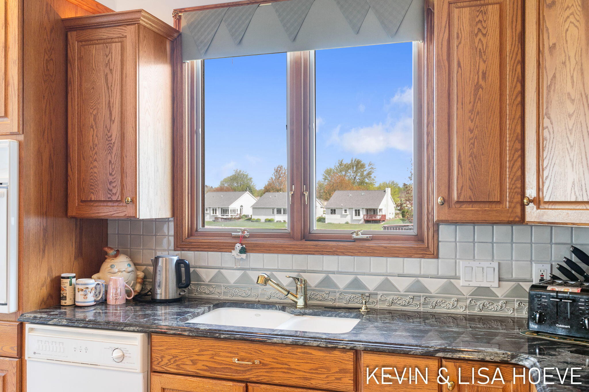 Zeeland, Michigan, 49464, United States, 3 Bedrooms Bedrooms, ,4 BathroomsBathrooms,Residential,For Sale,1794959