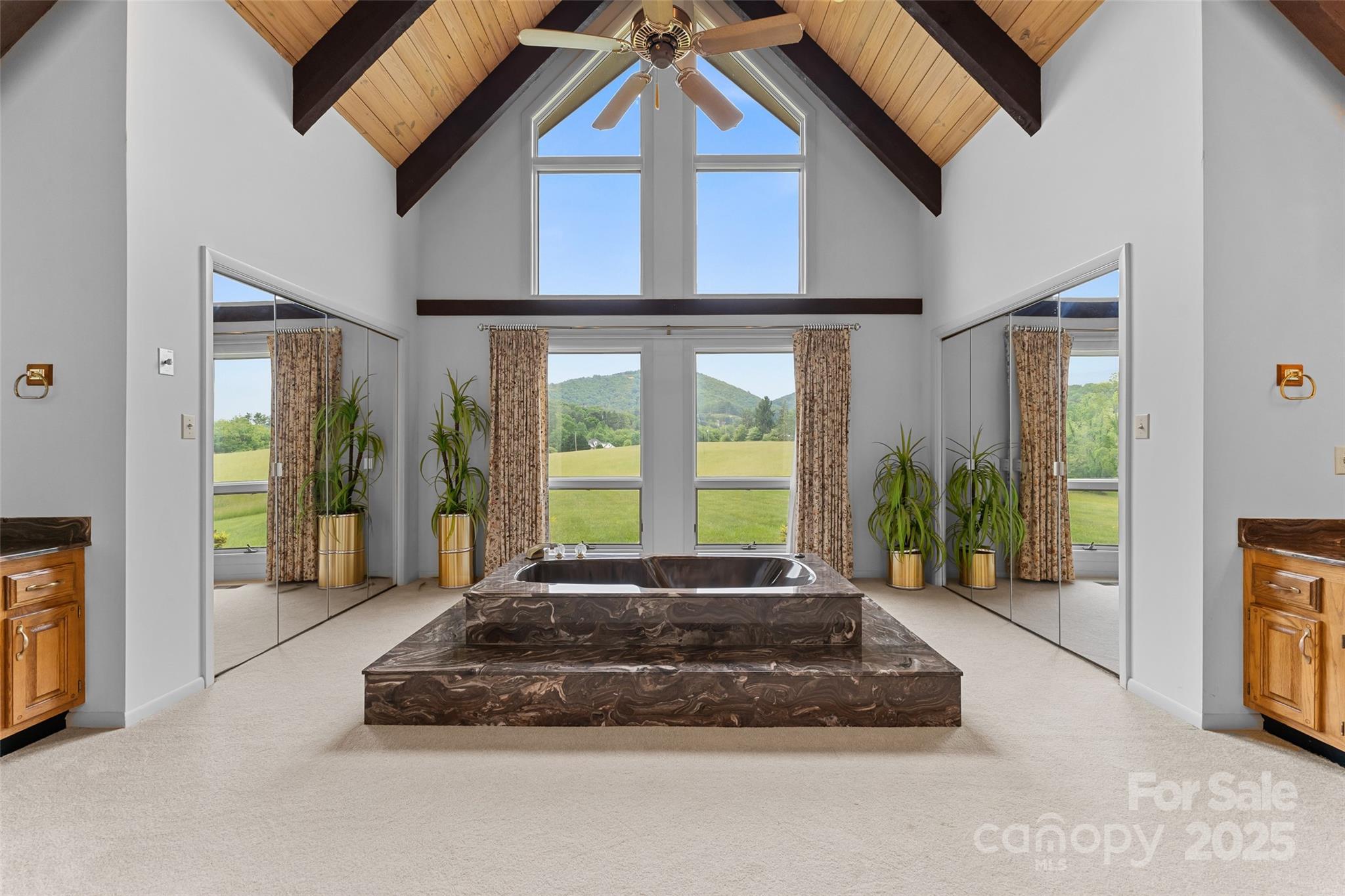 Asheville, North Carolina, 28806, United States, 4 Bedrooms Bedrooms, ,7 BathroomsBathrooms,Residential,For Sale,2001190