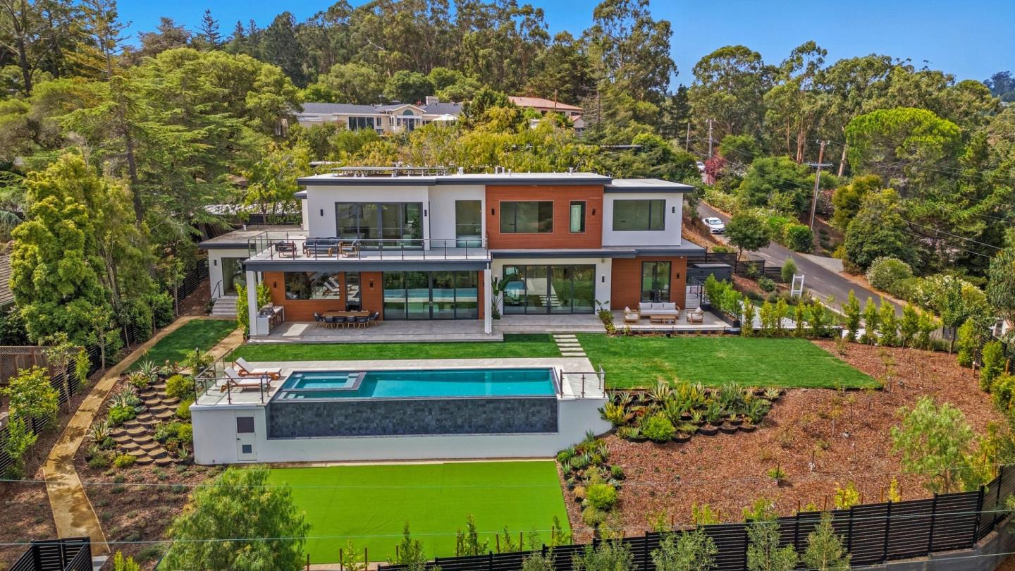 Hillsborough, California, 94010, United States, 8 Bedrooms Bedrooms, ,10 BathroomsBathrooms,Residential,For Sale,1949647
