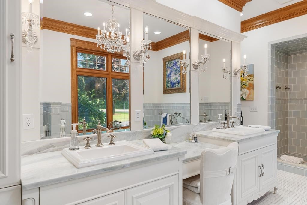 Boyne City, Michigan, 49712, United States, 5 Bedrooms Bedrooms, ,6 BathroomsBathrooms,Residential,For Sale,1890151