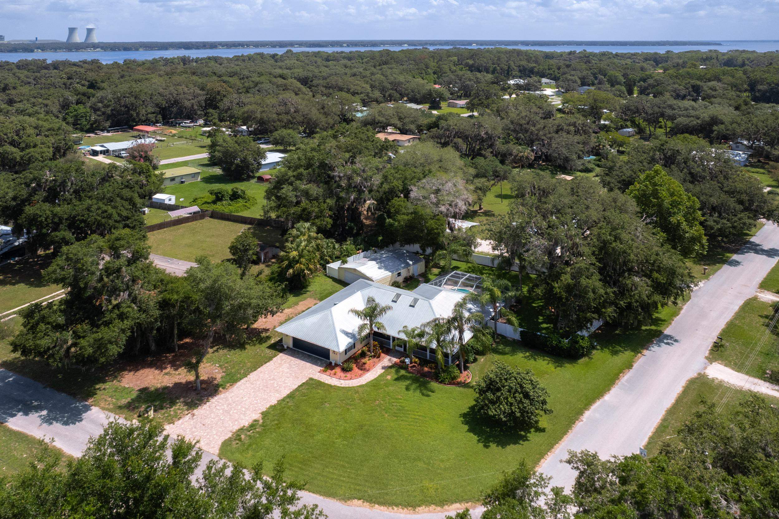 East Palatka, Florida, 32131, United States, 3 Bedrooms Bedrooms, ,2 BathroomsBathrooms,Residential,For Sale,1983358