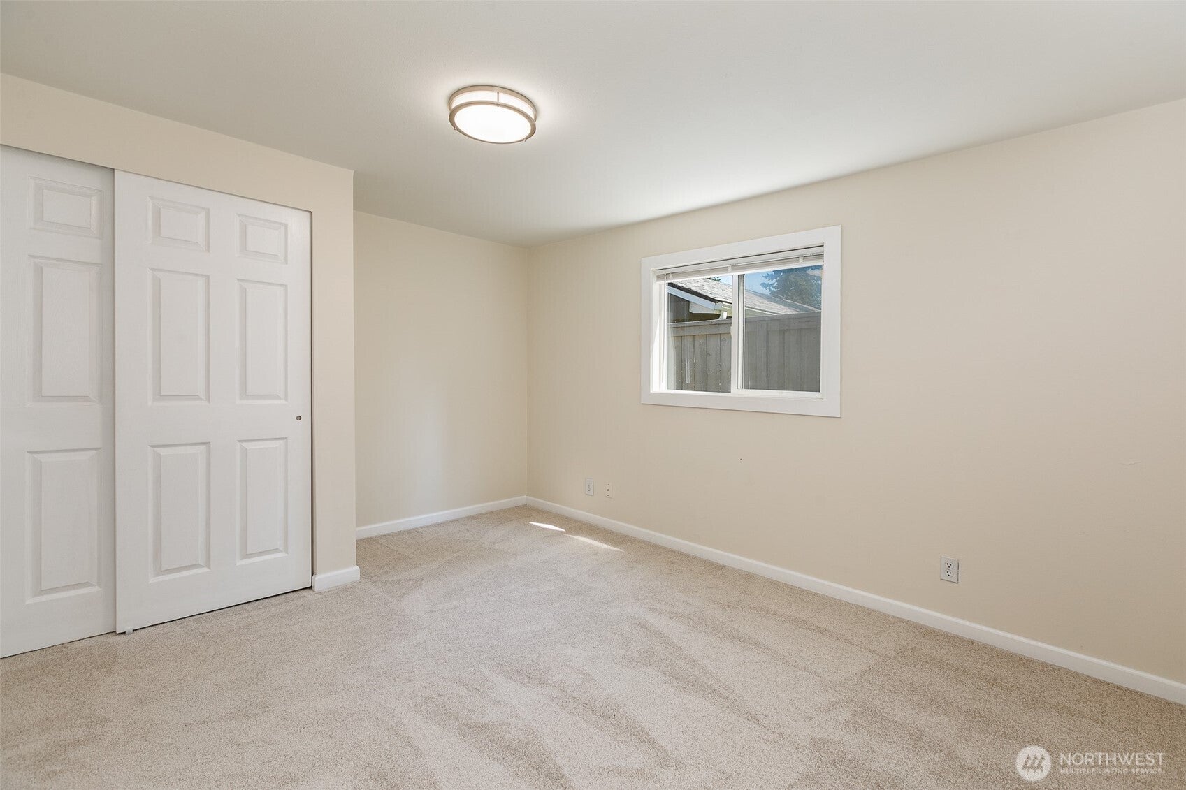 Renton, Washington, 98056, United States, 4 Bedrooms Bedrooms, ,2 BathroomsBathrooms,Residential,For Sale,1905778