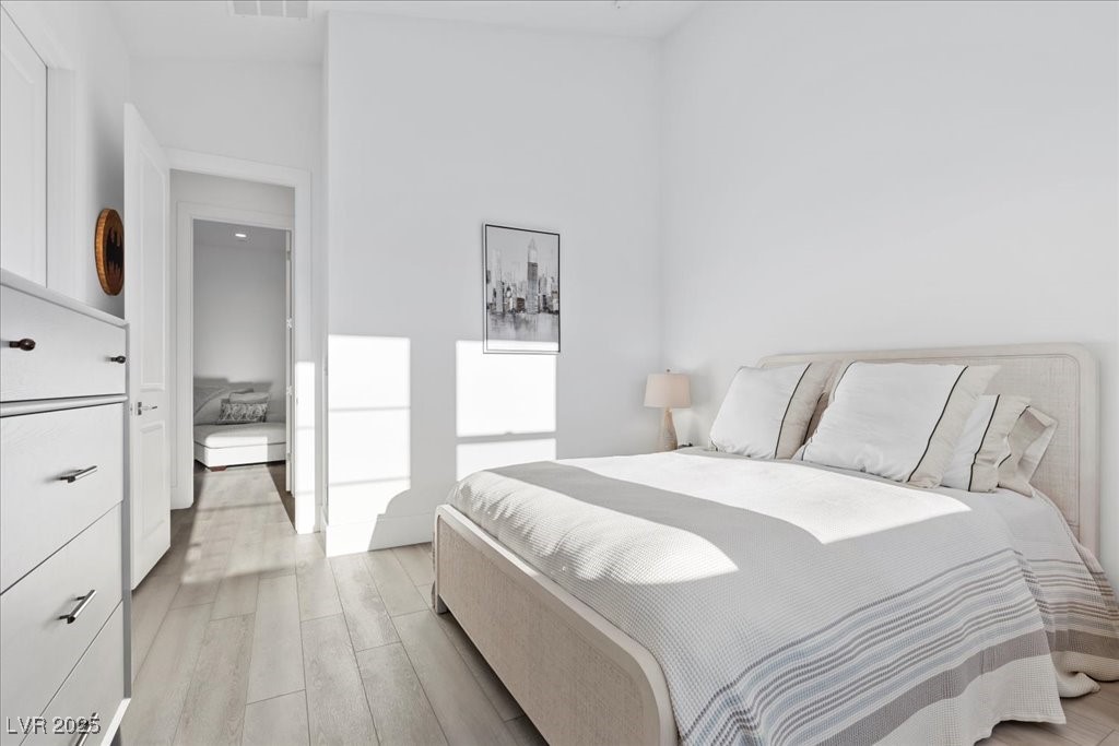 Las Vegas, Nevada, 89135, United States, 5 Bedrooms Bedrooms, ,6 BathroomsBathrooms,Residential,For Sale,1987610