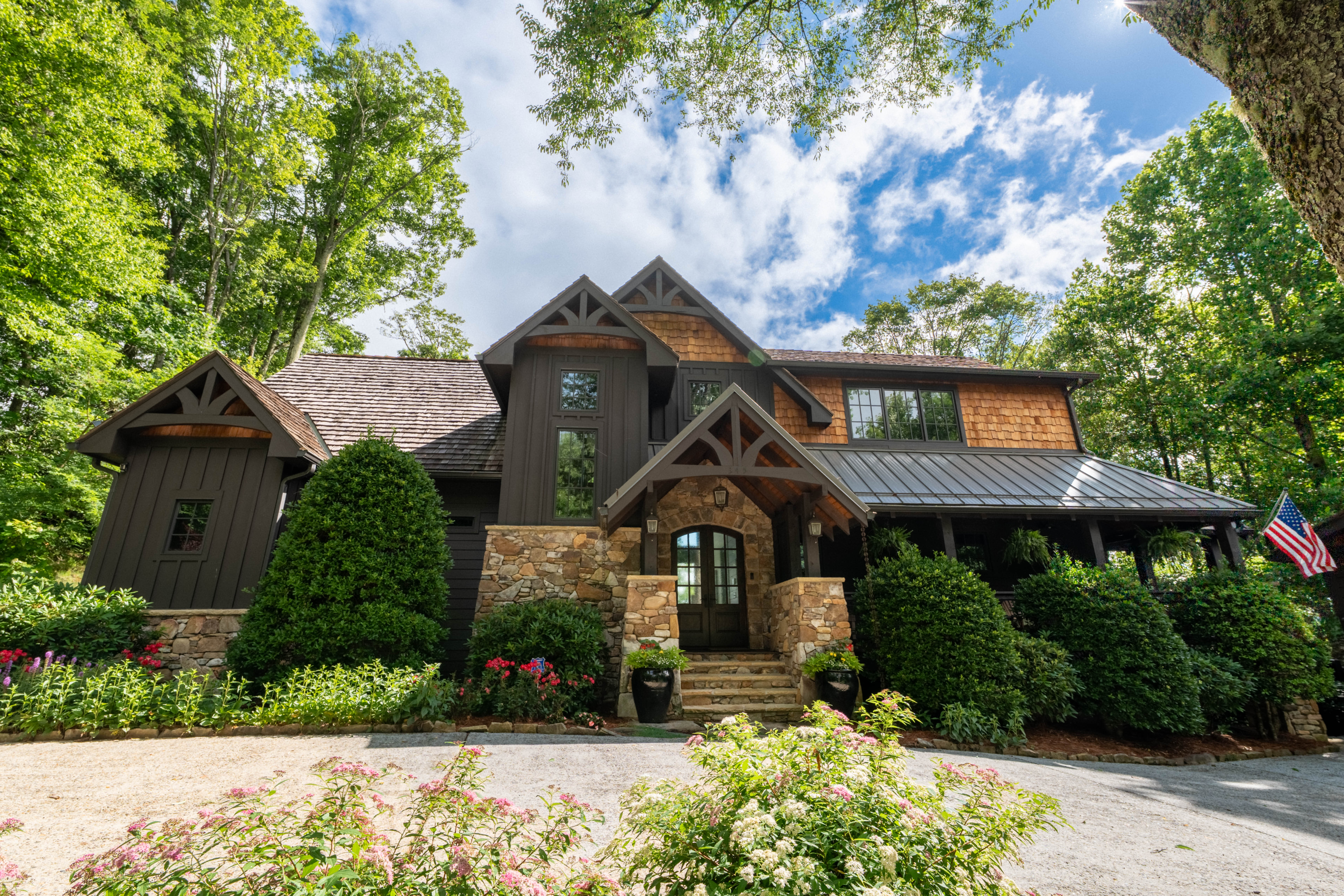  345 Center Ridge Road - 物件實景