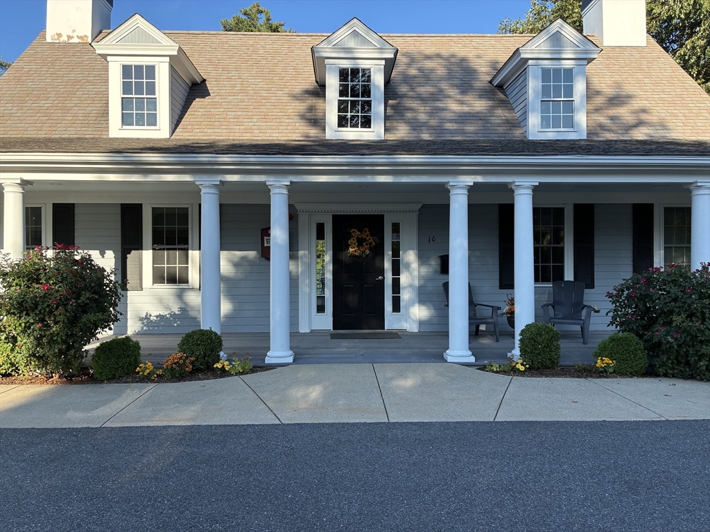 Marshfield, Massachusetts, 02050, United States, 2 Bedrooms Bedrooms, ,3 BathroomsBathrooms,Residential,For Sale,1938601