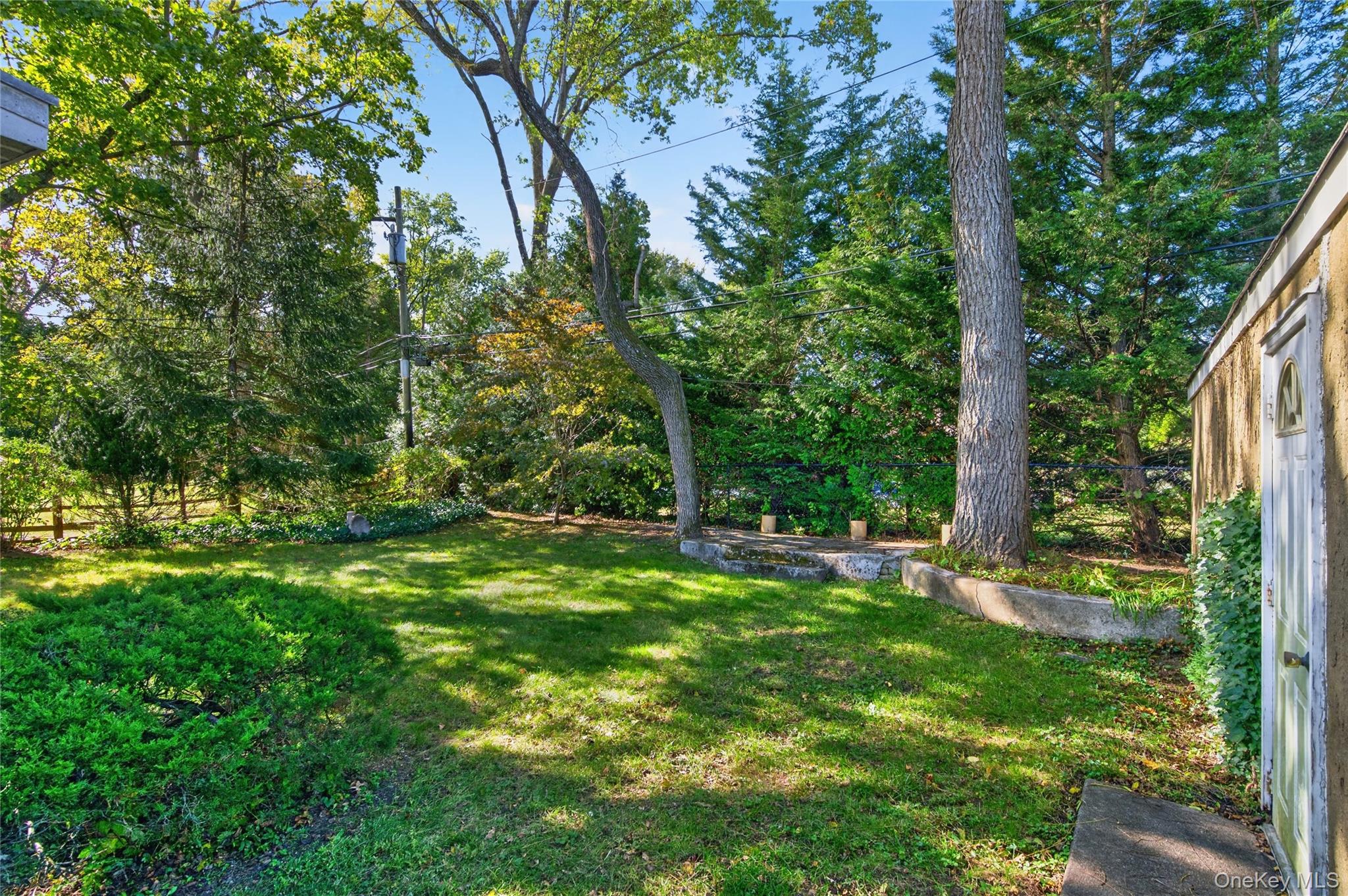  35 Ross Lane, East Norwich, NY, 11732 - 物件實景