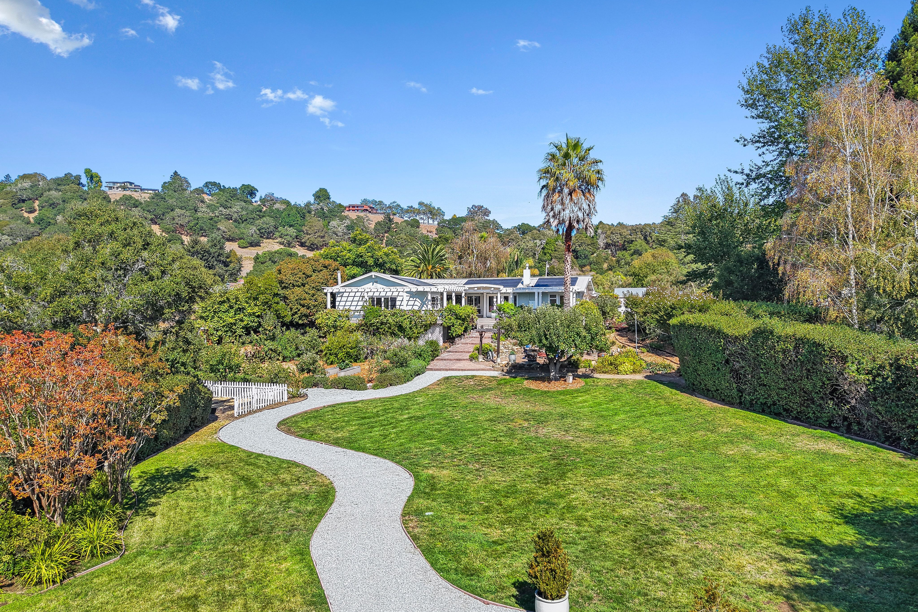  3999 Cherryvale Avenue, Soquel - 物件實景