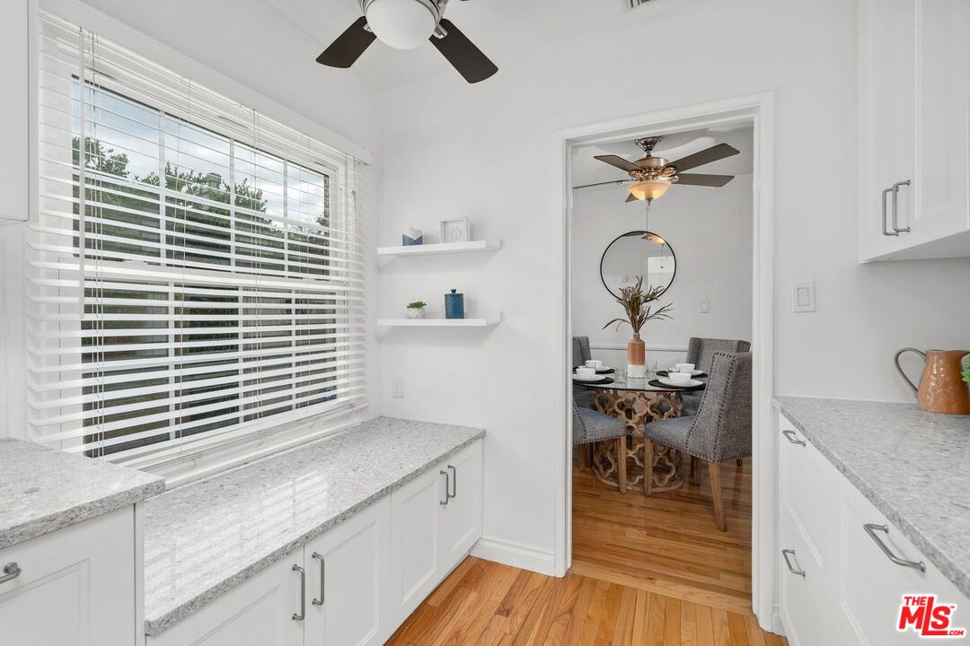 Lake Balboa, California, 91406, United States, 3 Bedrooms Bedrooms, ,1 BathroomBathrooms,Residential,For Sale,1992141