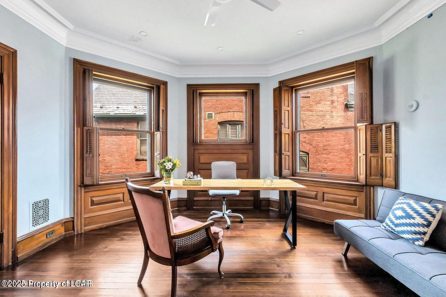 Wilkes-Barre, Pennsylvania, 18701, United States, 7 Bedrooms Bedrooms, ,3 BathroomsBathrooms,Residential,For Sale,1982709