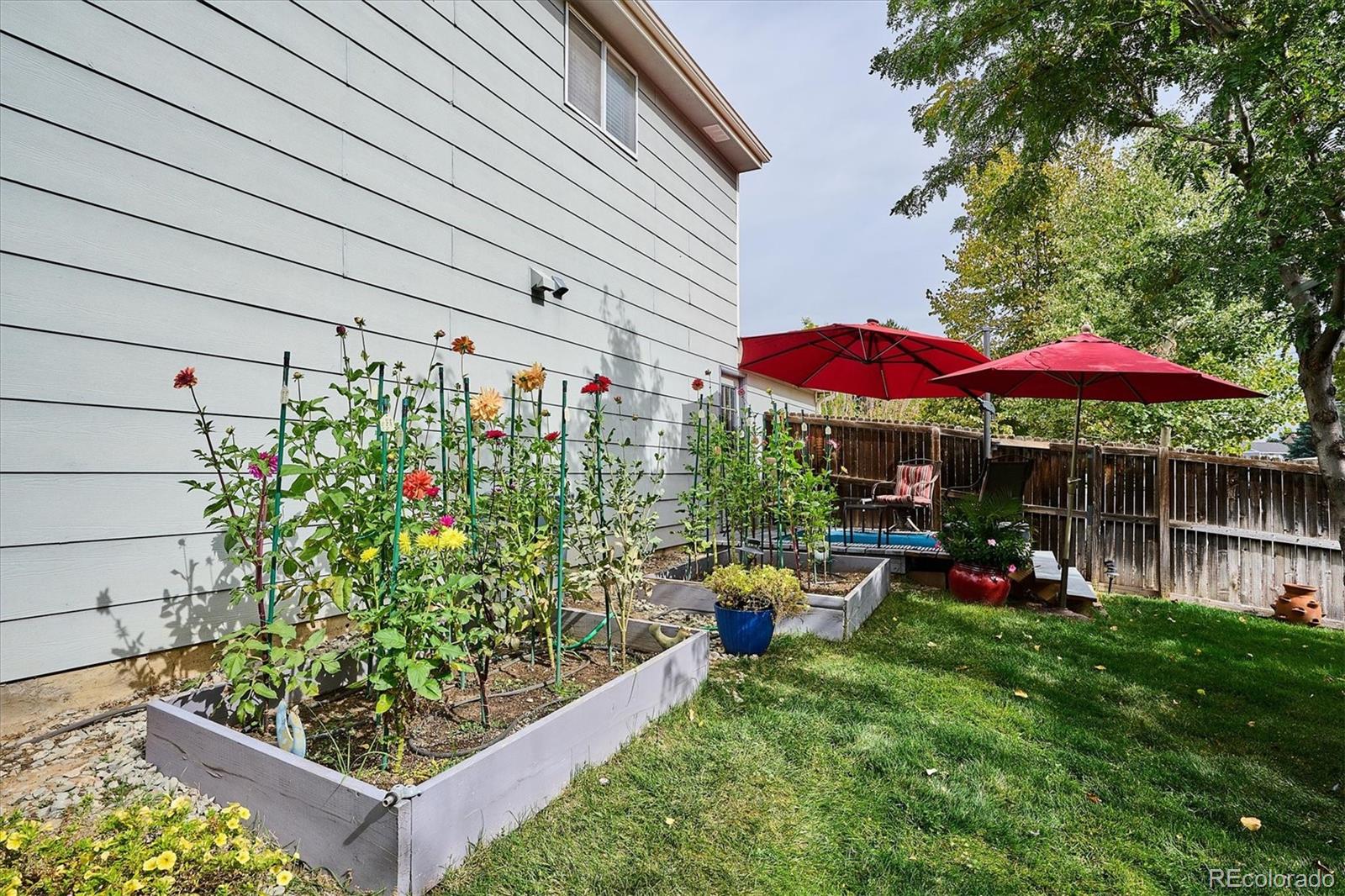 Centennial, Colorado, 80015, United States, 3 Bedrooms Bedrooms, ,1 BathroomBathrooms,Residential,For Sale,1968844