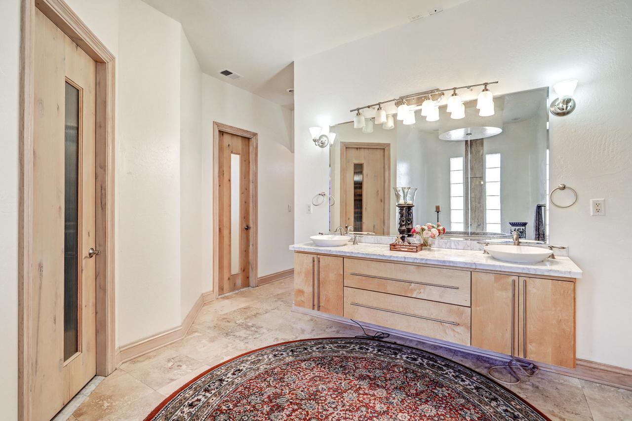 6301 COORS Boulevard NW, Albuquerque, New Mexico, 87120, United States, 3 Bedrooms Bedrooms, ,4 BathroomsBathrooms,Residential,For Sale,6301 COORS Boulevard NW,1637534
