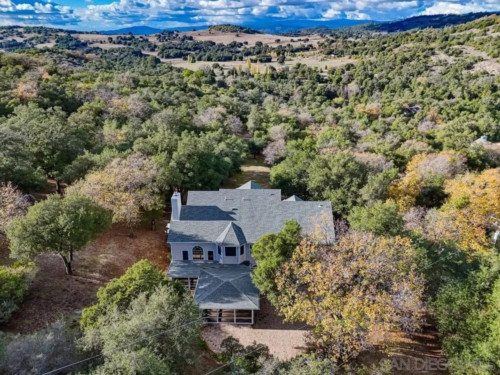 Julian, California, 92036, United States, 5 Bedrooms Bedrooms, ,5 BathroomsBathrooms,Residential,For Sale,1997382