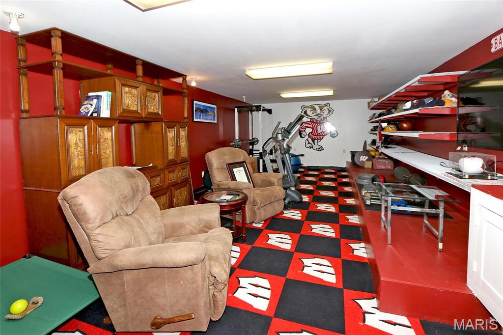 Ballwin, Missouri, 63021, United States, 4 Bedrooms Bedrooms, ,4 BathroomsBathrooms,Residential,For Sale,1794214