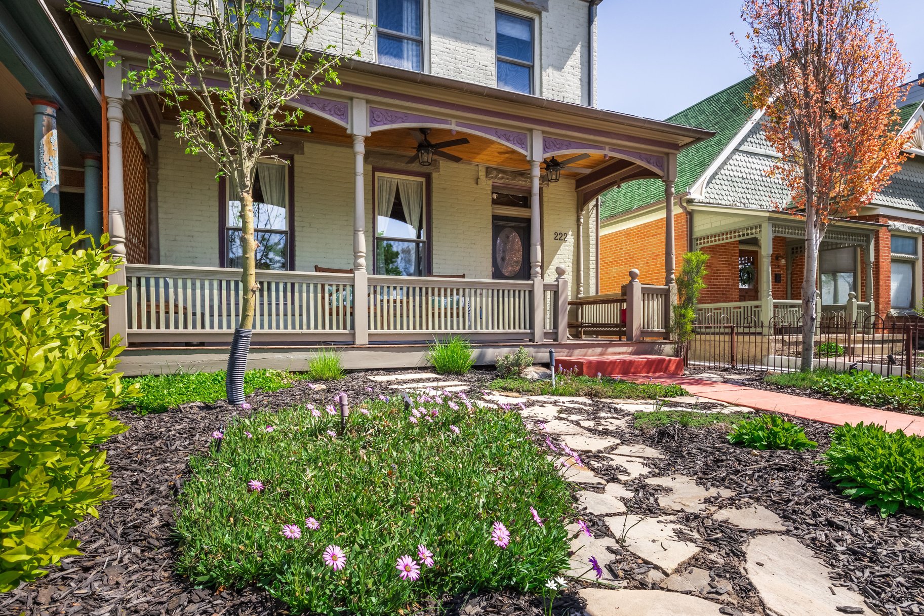  Historic 2-Story in Vibrant Marmalade - 物件實景