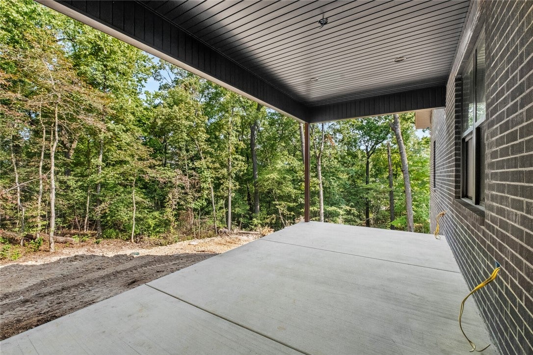 Bella Vista, Arkansas, 72714, United States, 2 Bedrooms Bedrooms, ,2 BathroomsBathrooms,Residential,For Sale,1997374