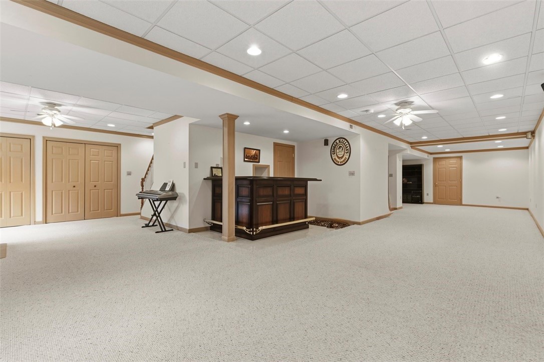 Robinson Twp, Pennsylvania, 15136, United States, 4 Bedrooms Bedrooms, ,4 BathroomsBathrooms,Residential,For Sale,1992157