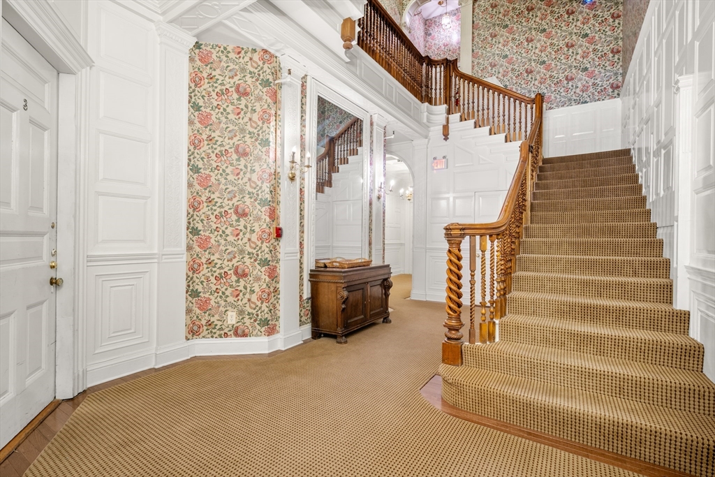 Boston, Massachusetts, 02116, United States, 1 Bedroom Bedrooms, ,1 BathroomBathrooms,Residential,For Sale,1941990