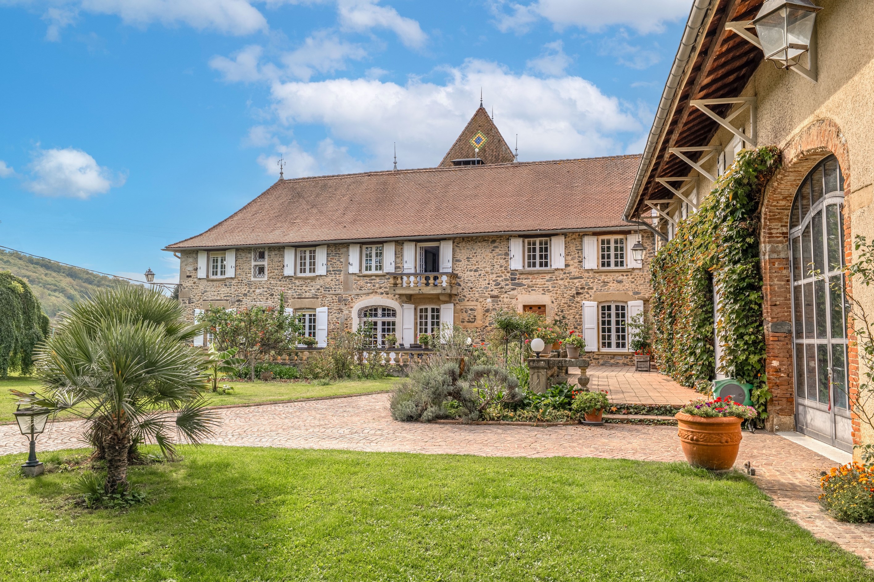  13th-Century Manor Estate – Elegance, Heritage & Art of Living - 物件實景