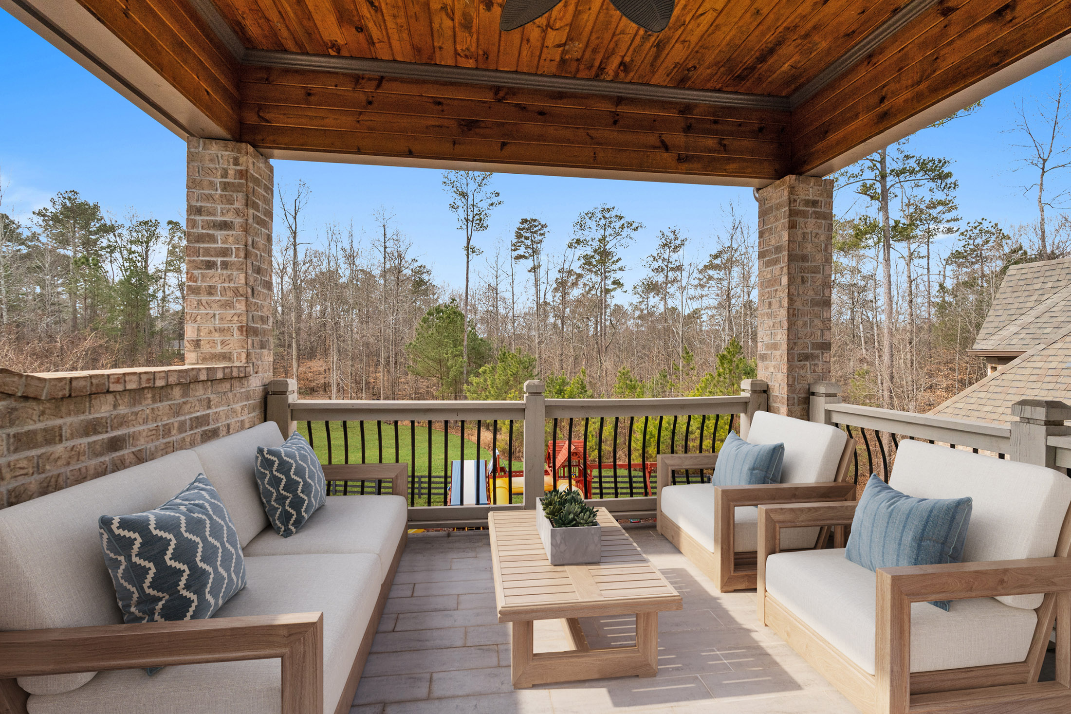  An Reminiscent of Old-World Charm Meets Modern Luxury on This Milton Estate - 物件實景