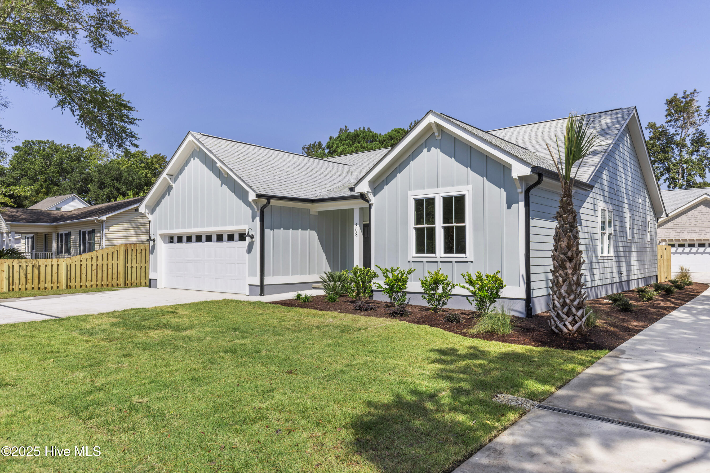 Carolina Beach, North Carolina, 28428, United States, 3 Bedrooms Bedrooms, ,2 BathroomsBathrooms,Residential,For Sale,1992087