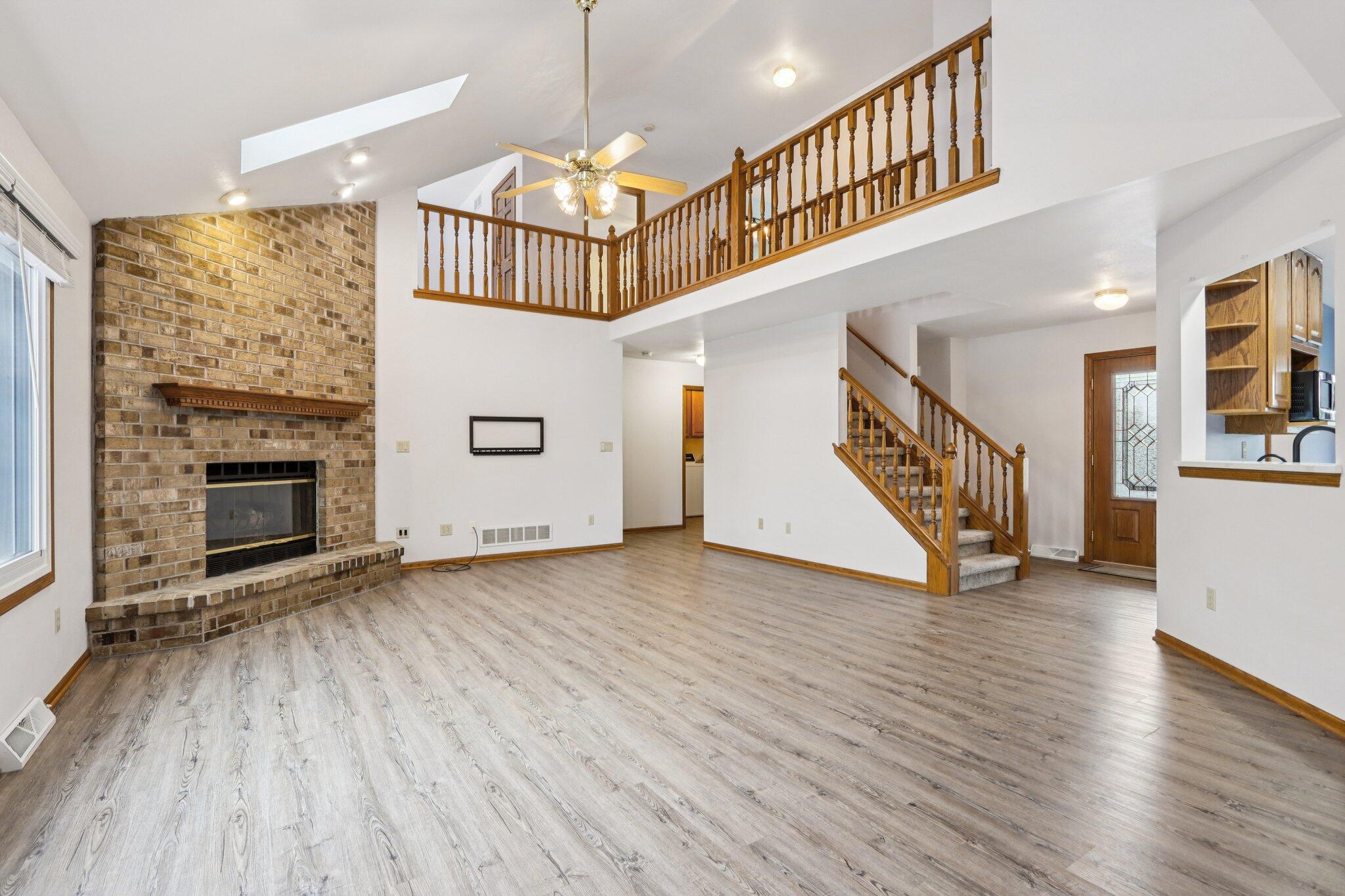 Muskego, Wisconsin, 53150, United States, 3 Bedrooms Bedrooms, ,3 BathroomsBathrooms,Residential,For Sale,2007813