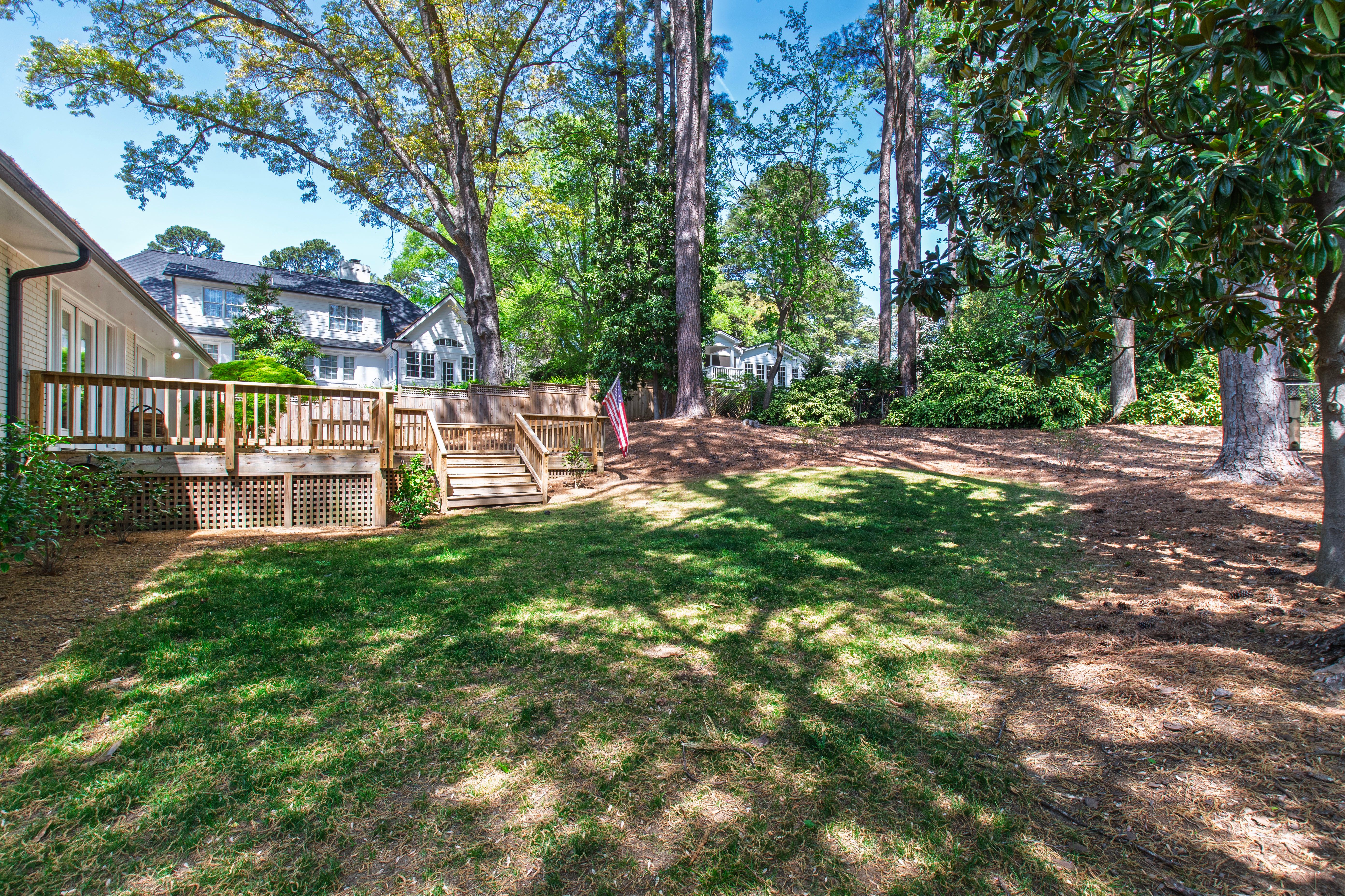  908 Brookwood Drive, Raleigh, NC, 27607 - 物件實景
