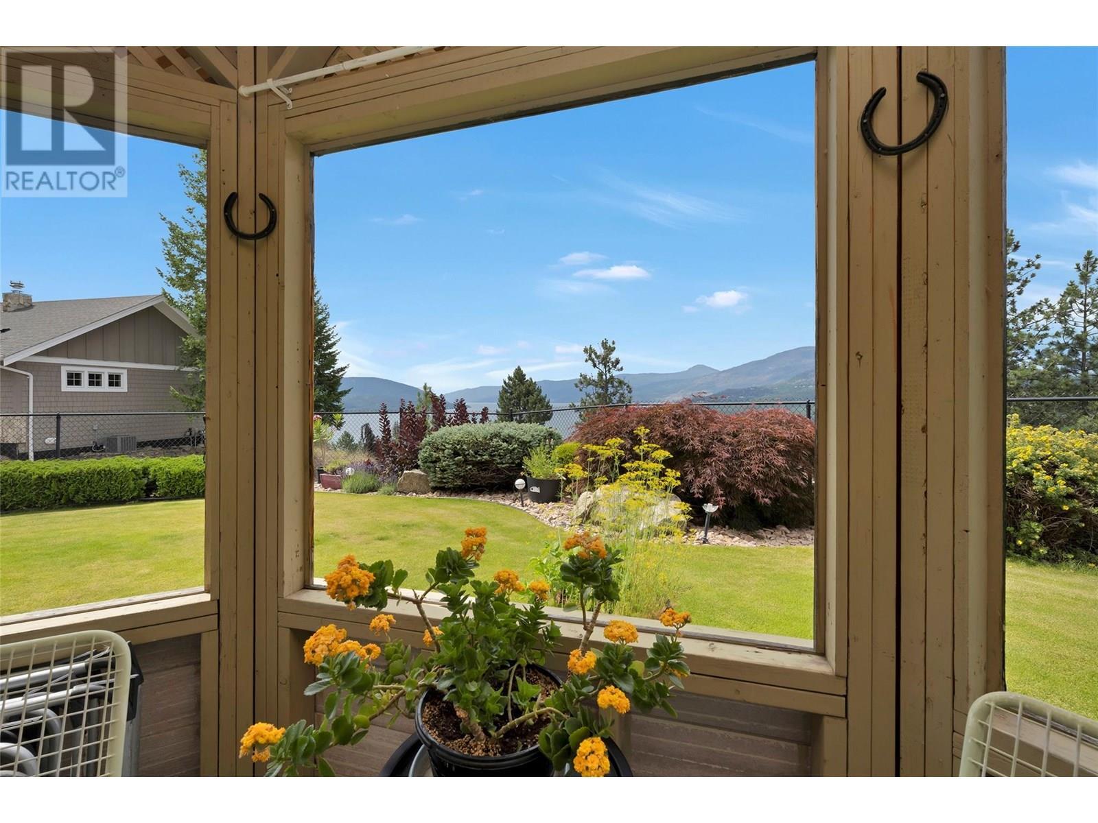 VERNON, British Columbia, V1H 1E8, CA, 3 Bedrooms Bedrooms, ,2 BathroomsBathrooms,Residential,For Sale,1948315