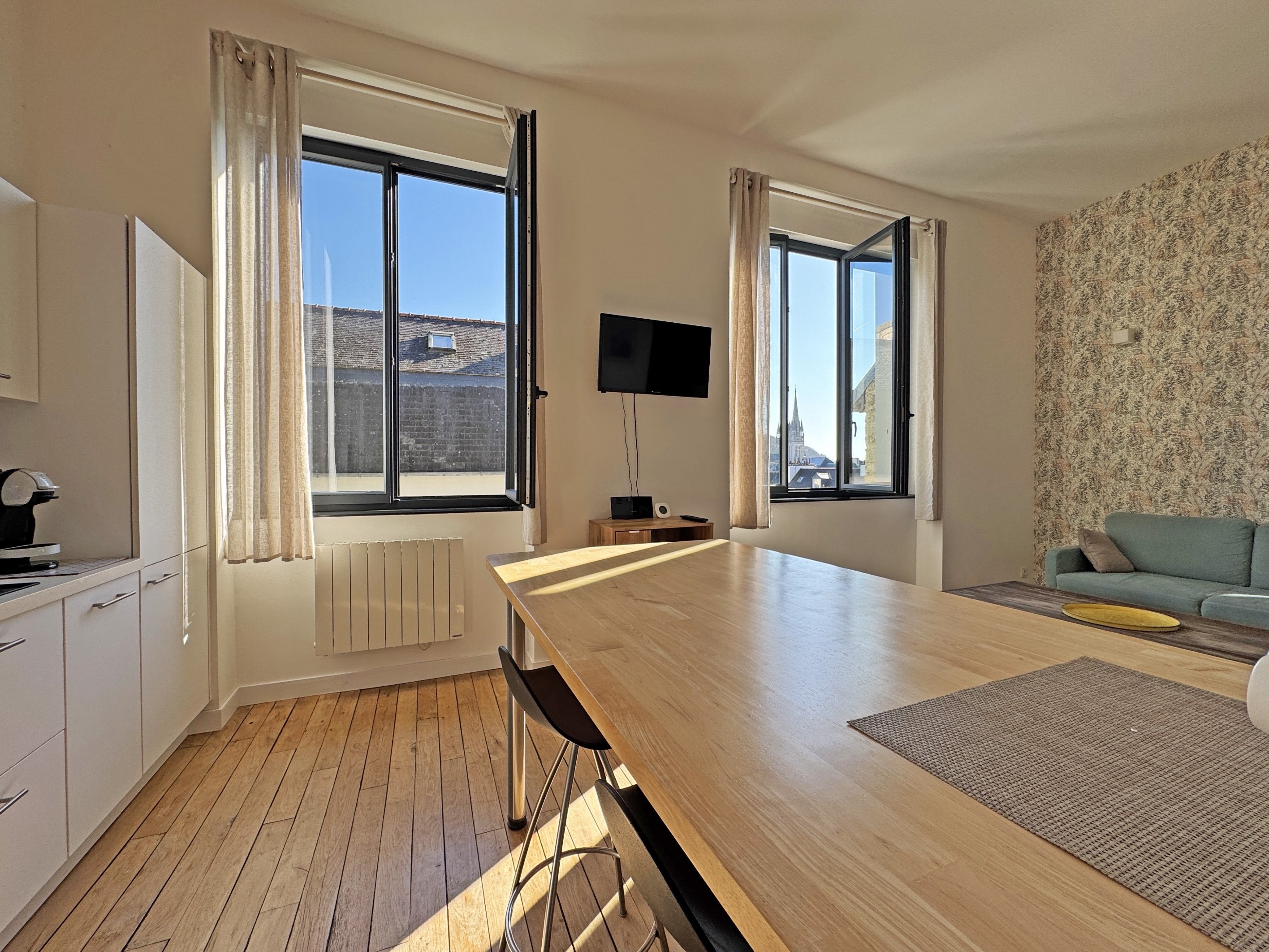  QUIMPER , A REINVENTED HOUSE OF CHARACTER AND TWO APPARTEMENTS - 物件實景