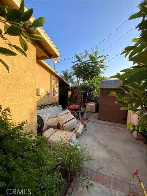 El Monte, California, 91732, United States, 3 Bedrooms Bedrooms, ,1 BathroomBathrooms,Residential,For Sale,1928595