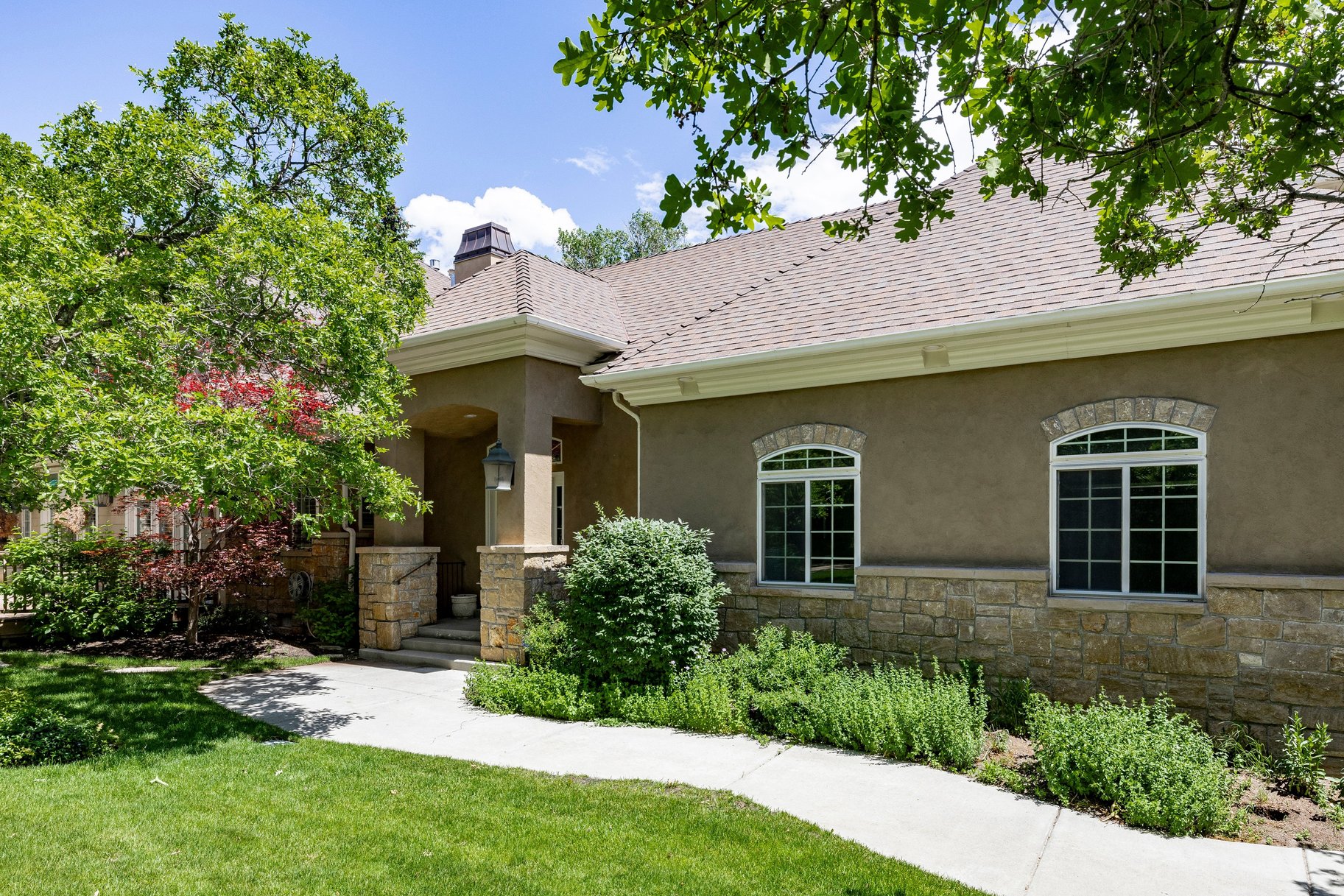  Private Gated Cottonwood Heights Retreat With Seasonal Stream & Mountain views - 物件實景