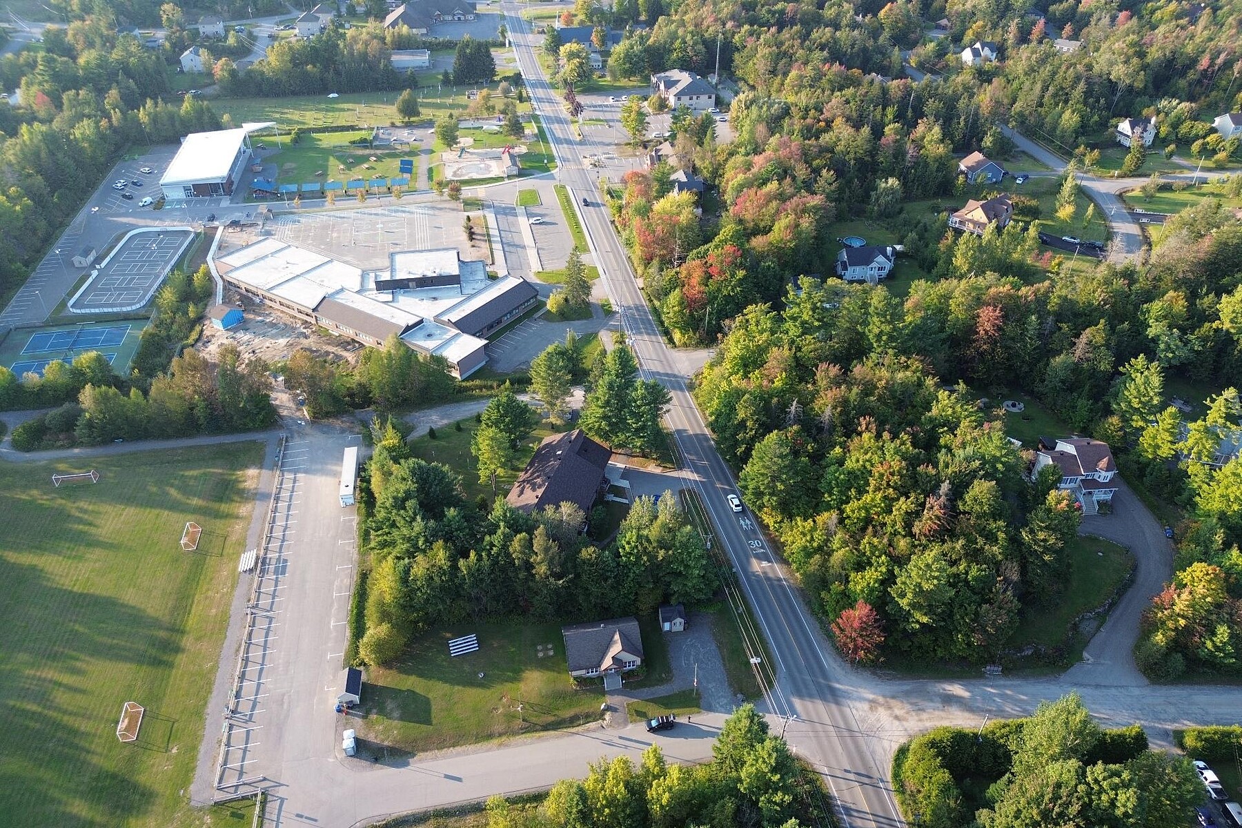  Saint-Colomban, Laurentides - 物件實景